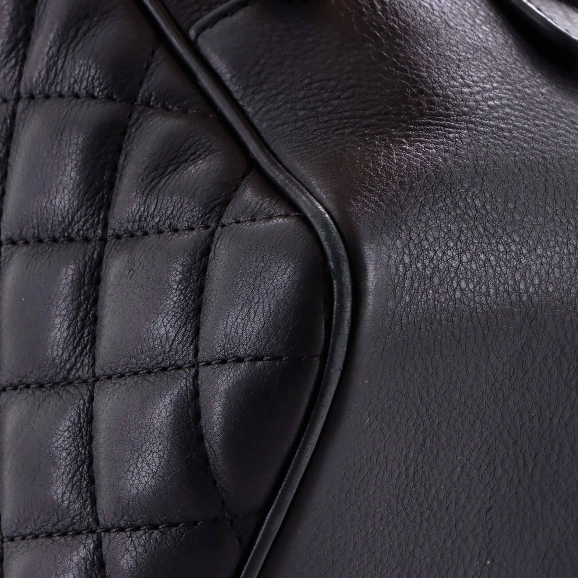 CC Top Handle Vanity Case Quilted Calfskin Medium - Image 6