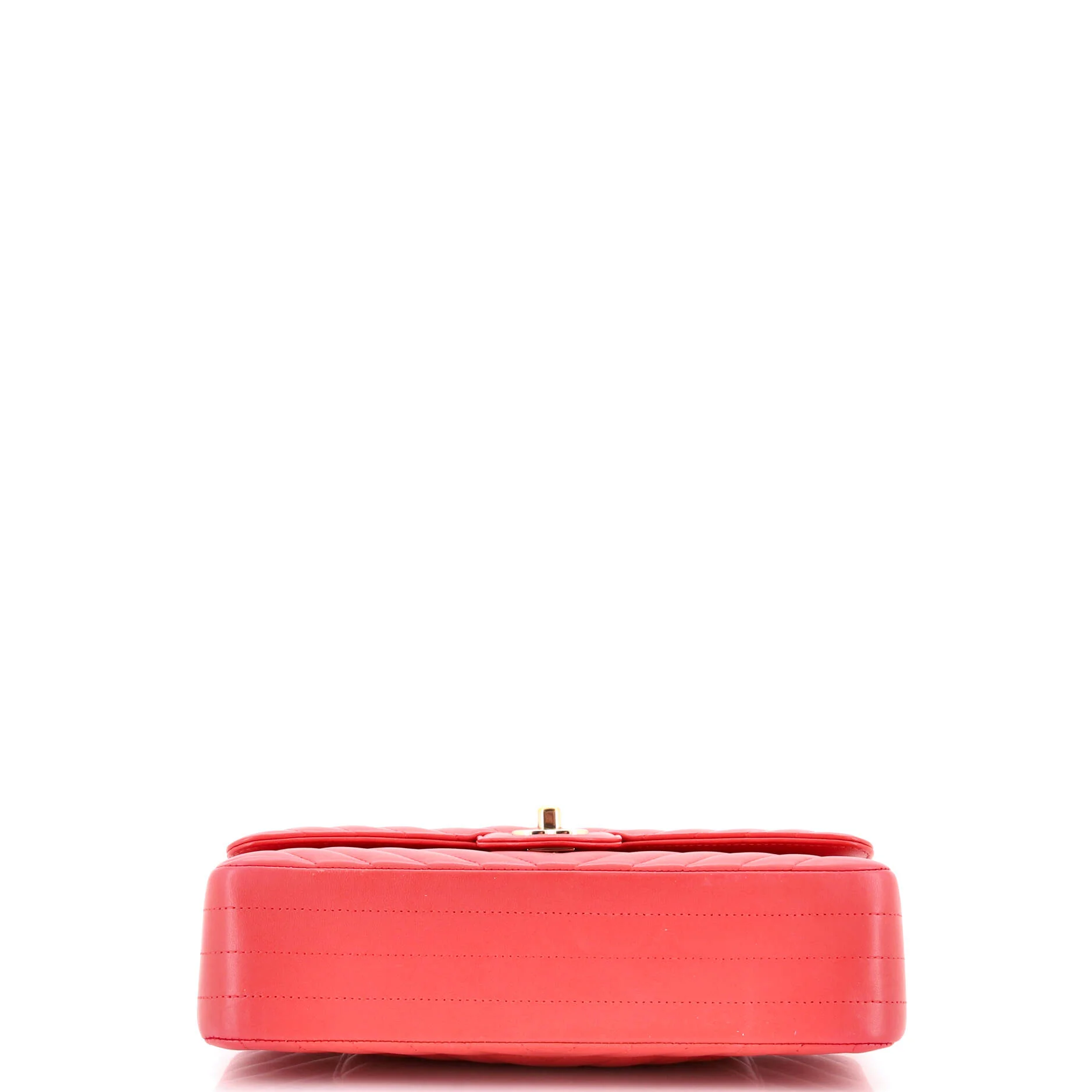 Classic Double Flap Bag Chevron Lambskin Medium - Image 4