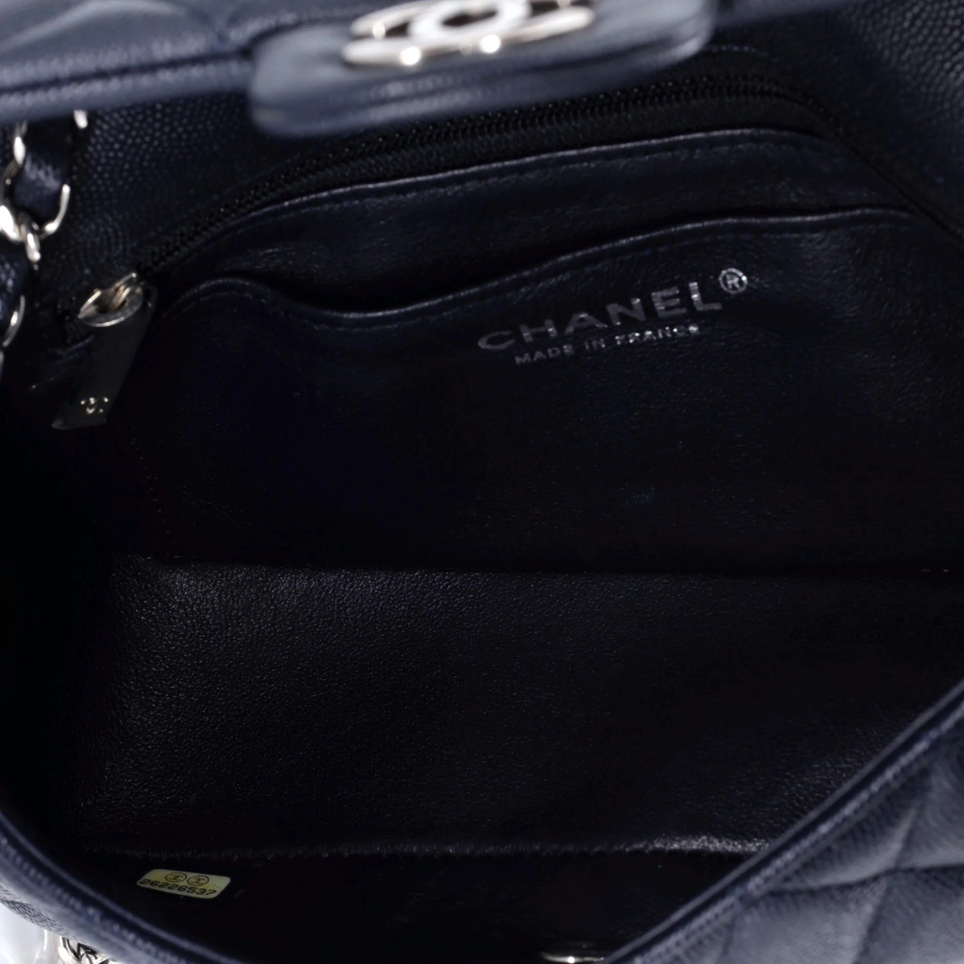 Classic Single Flap Bag Quilted Caviar Mini - Image 5