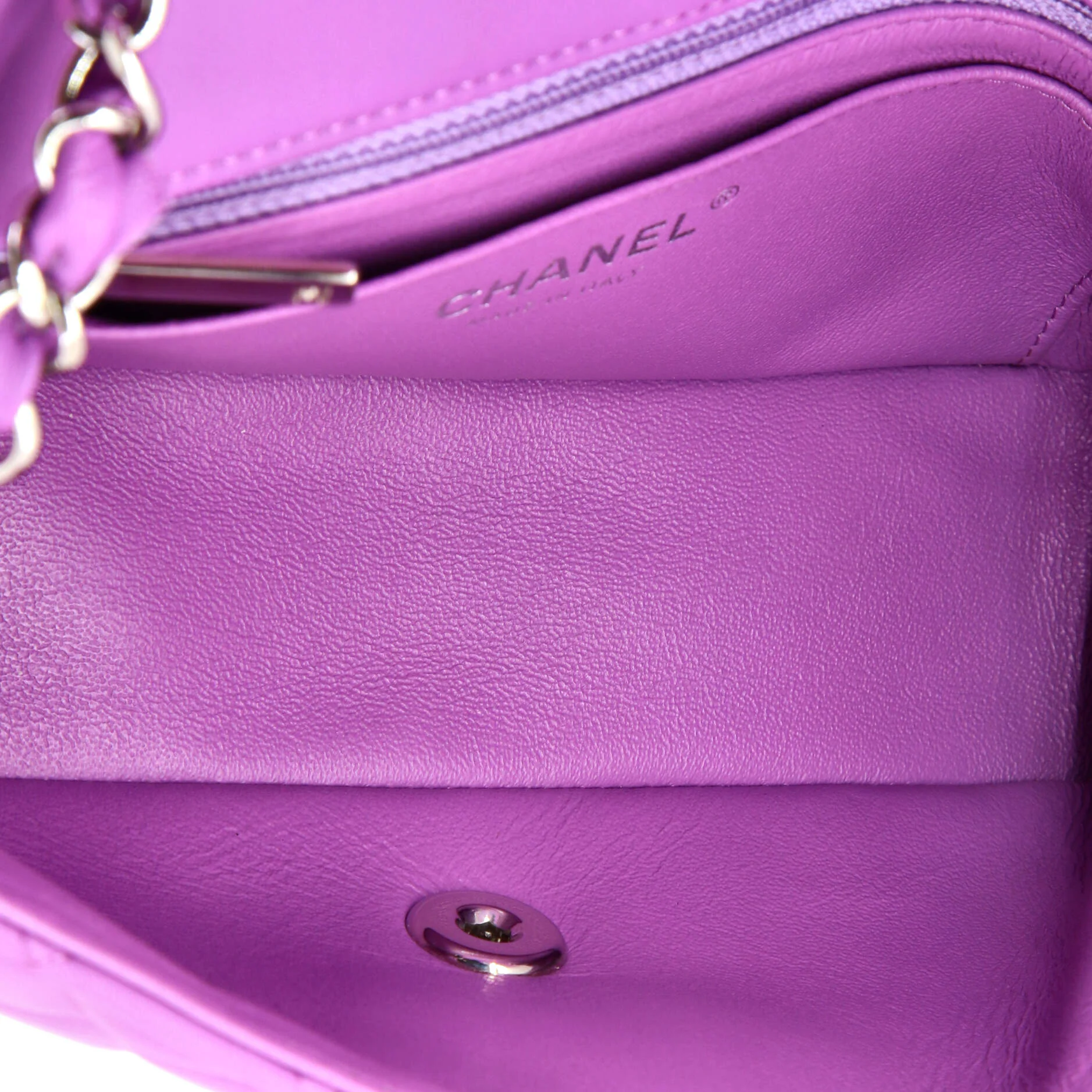 Classic Single Flap Bag Quilted Lambskin Mini - Image 6