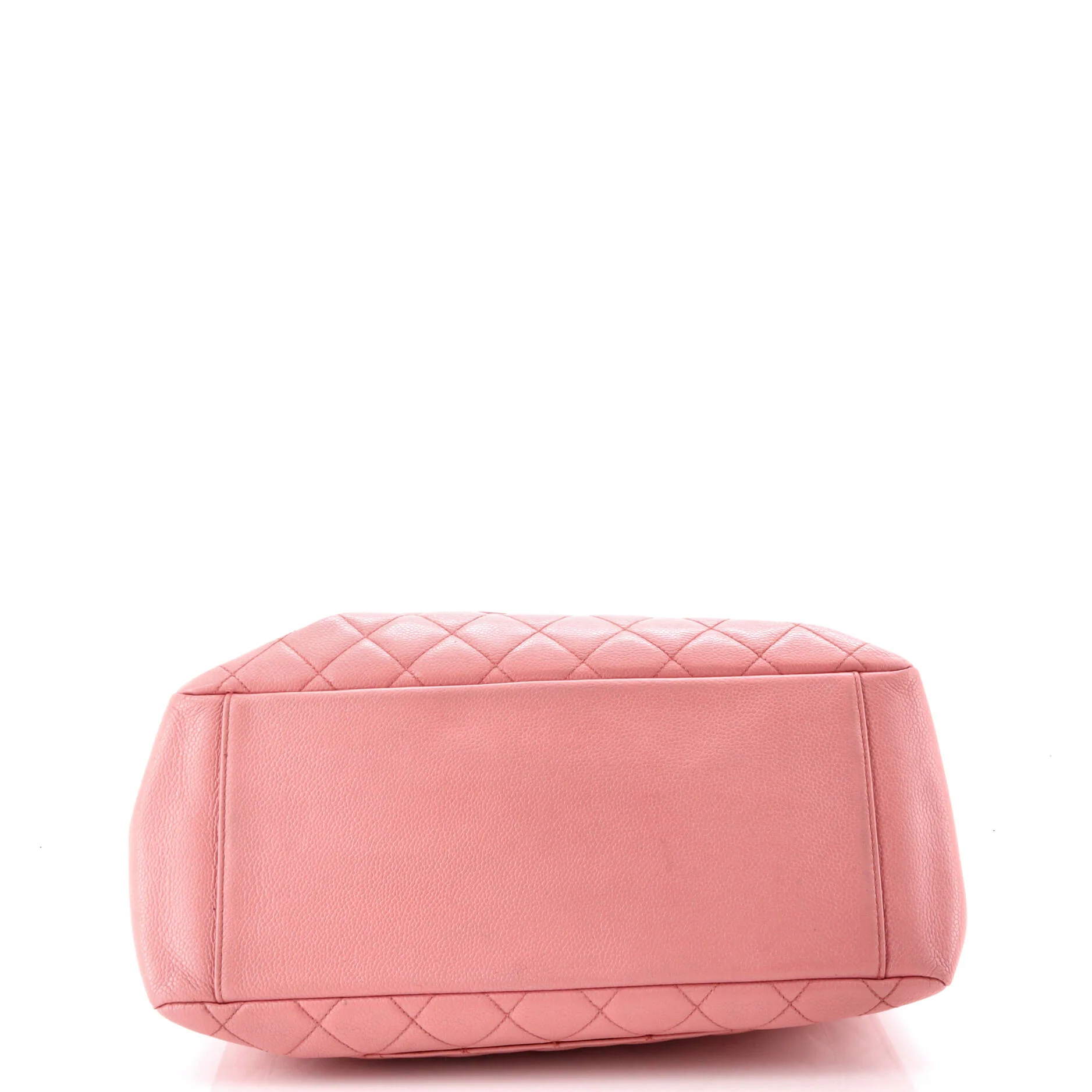 Grand Shopping Tote Quilted Caviar - Image 4