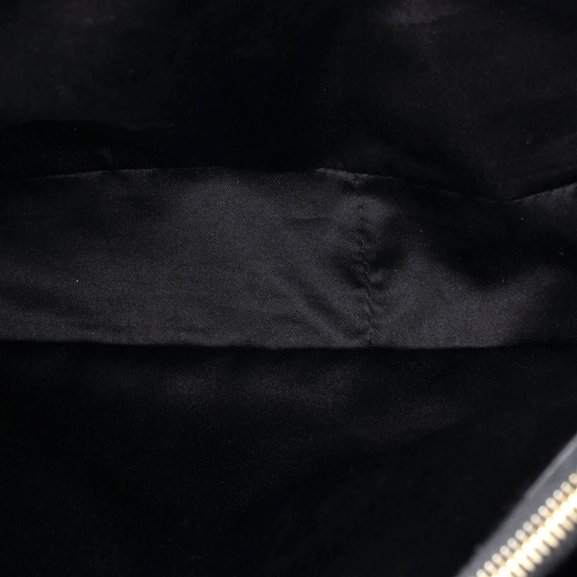 Grand Shopping Tote Quilted Caviar - Image 5