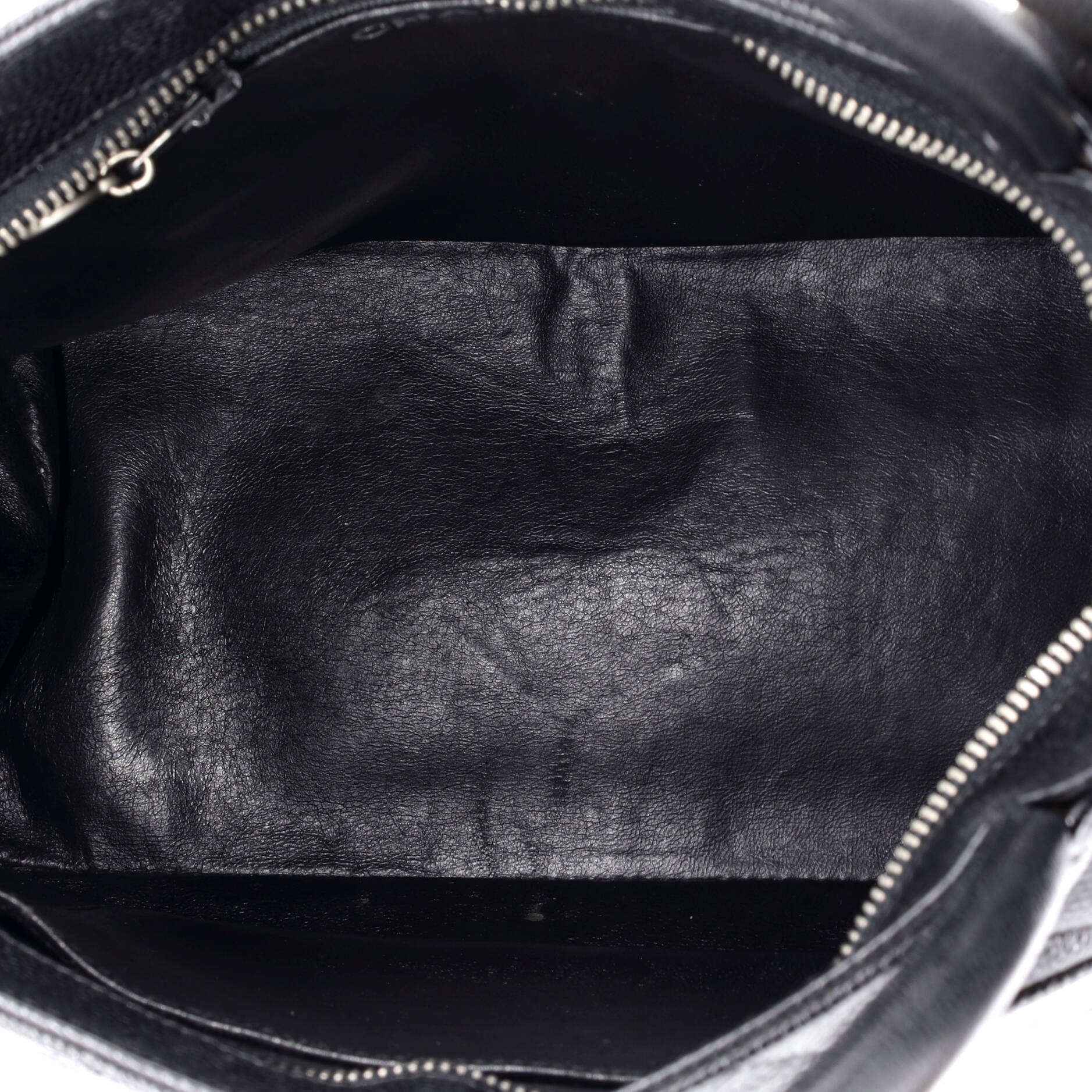 Medallion Tote Quilted Caviar - Image 5