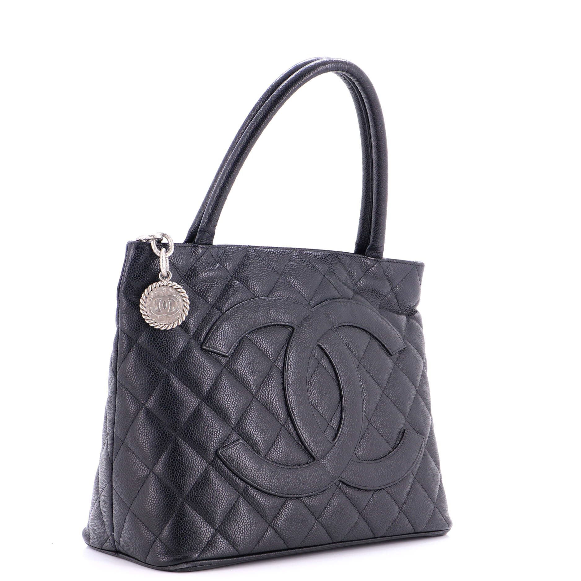Medallion Tote Quilted Caviar - Image 2