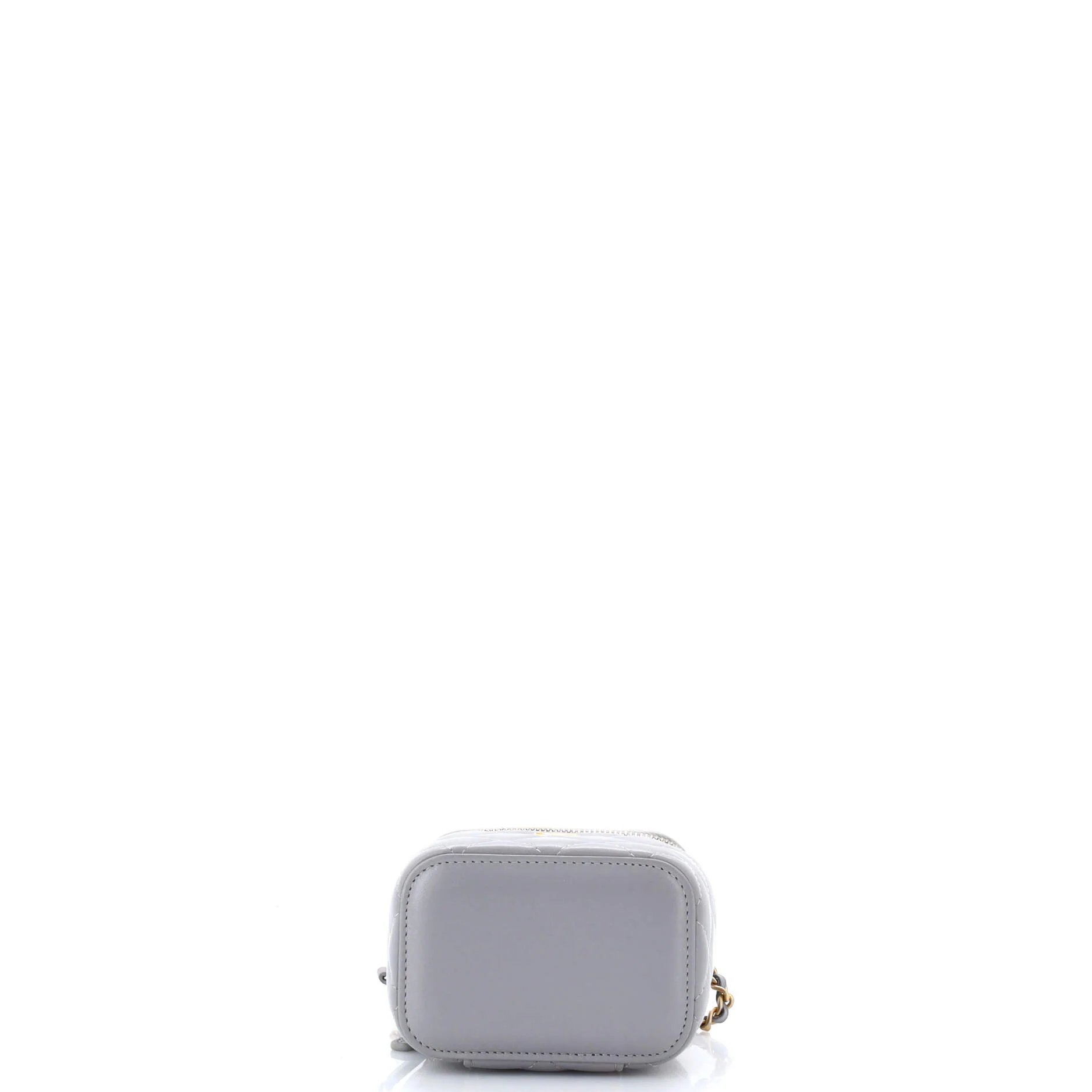Pearl Crush Vanity Case with Chain Quilted Lambskin Mini - Image 4