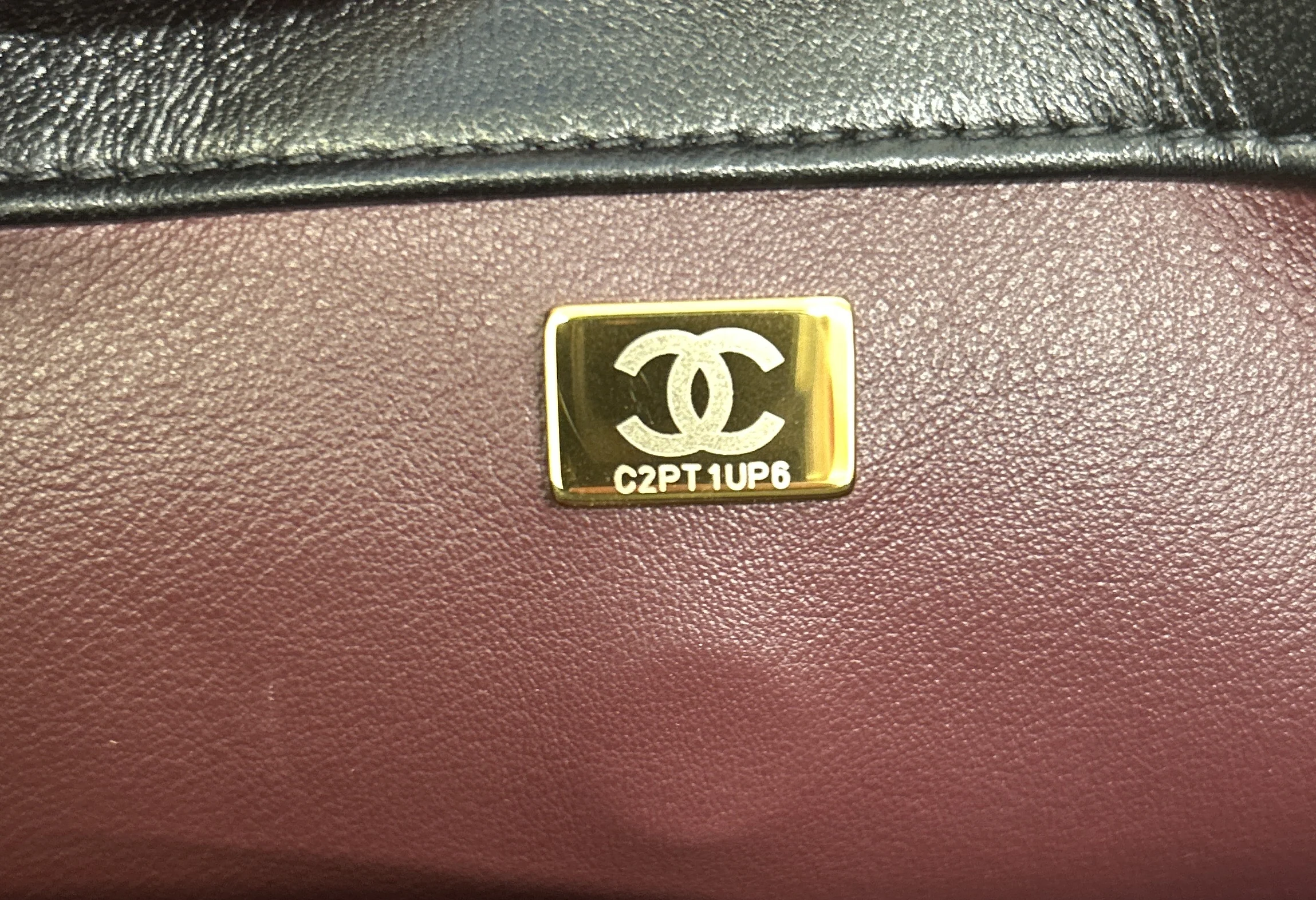 Trendy CC Top Handle Bag Quilted Lambskin Medium - Image 8