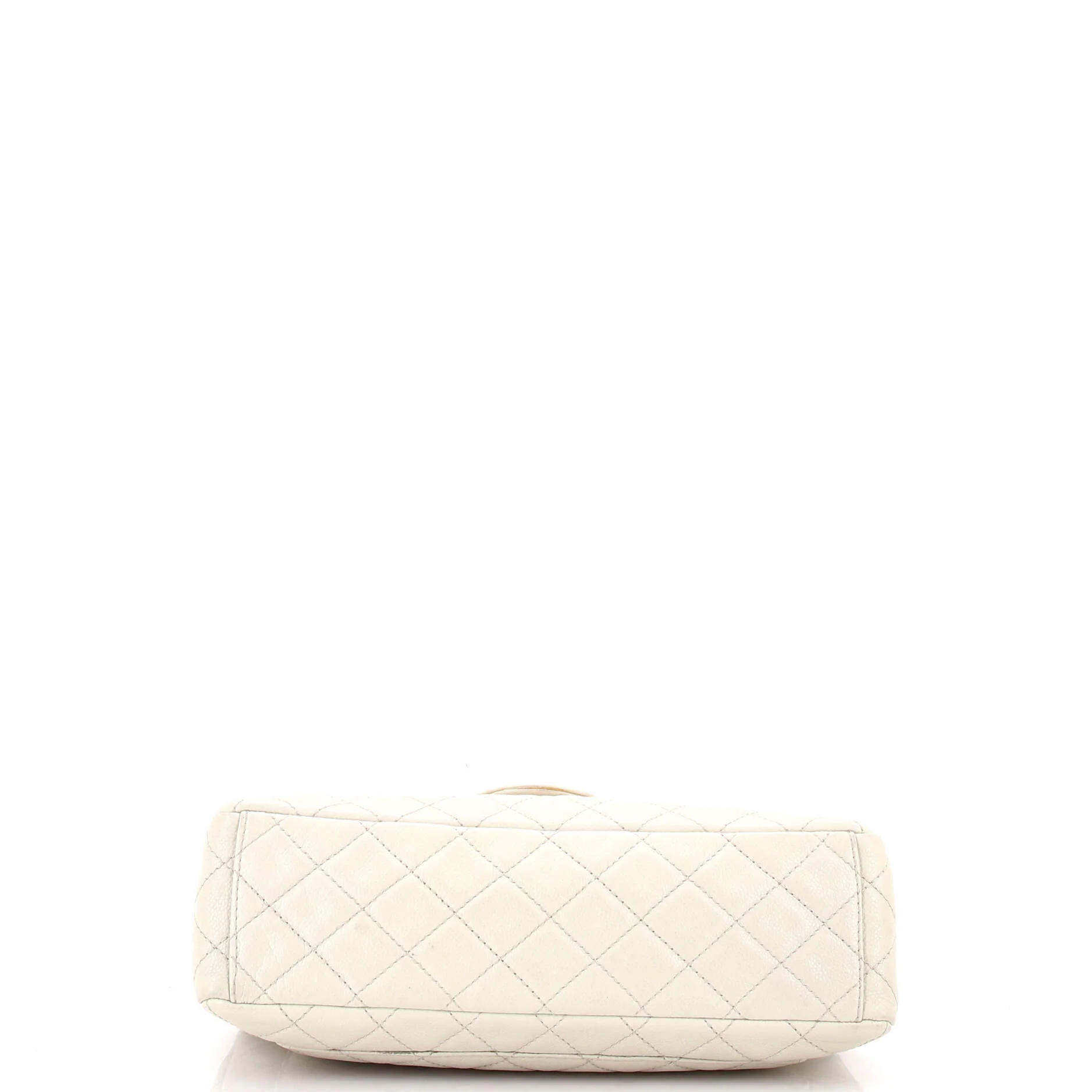Vintage Square Classic Single Flap Bag Quilted Caviar Jumbo - Image 4