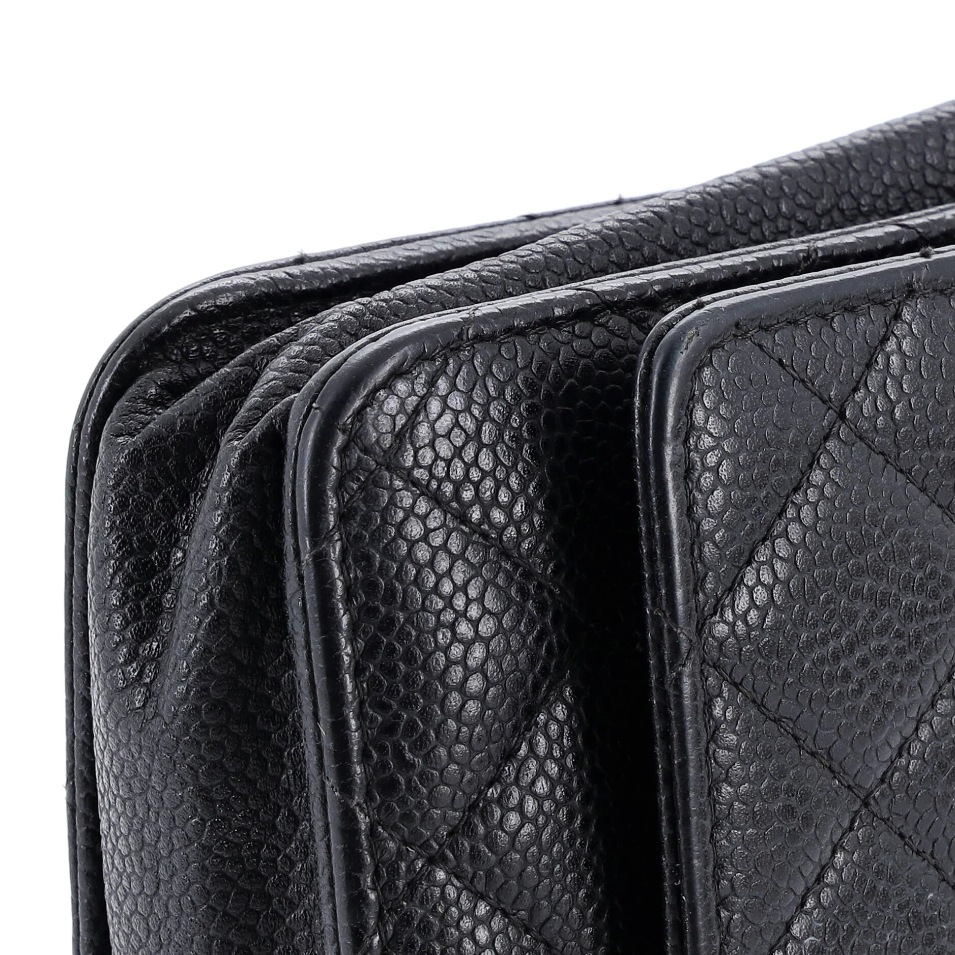 Wallet on Chain Quilted Caviar - Image 6