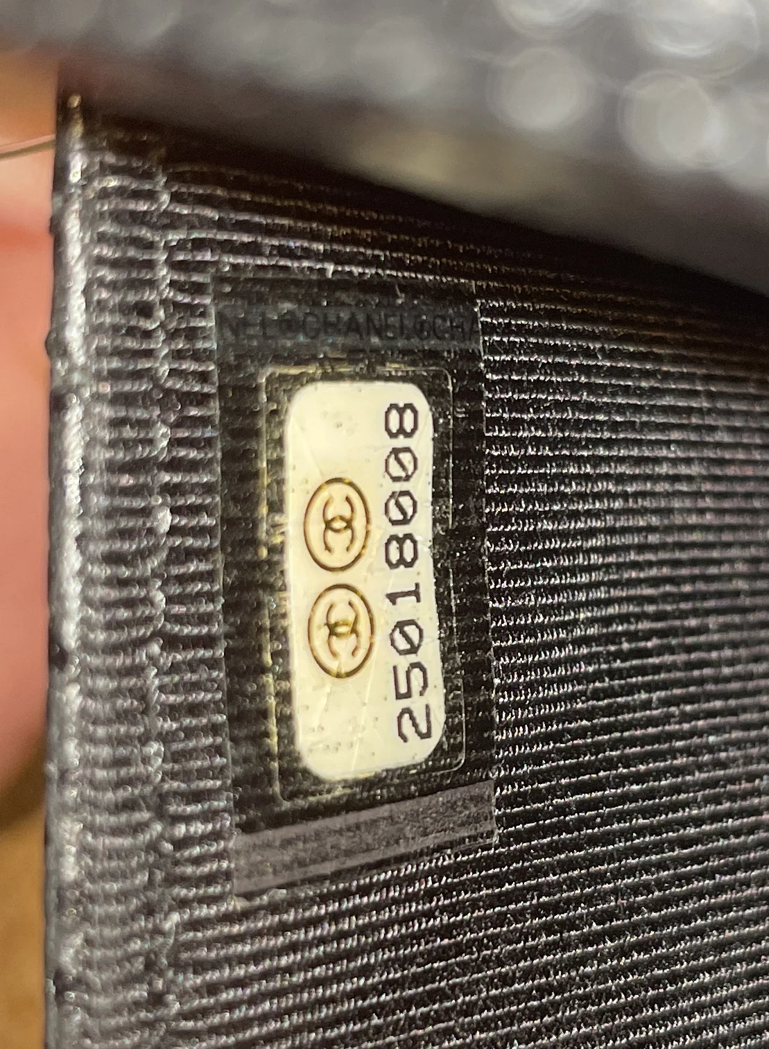 Wallet on Chain Quilted Caviar - Image 6