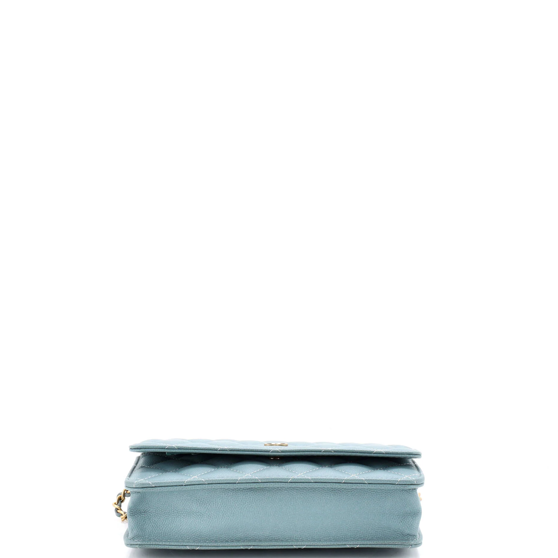 Wallet on Chain Quilted Iridescent Caviar - Image 5