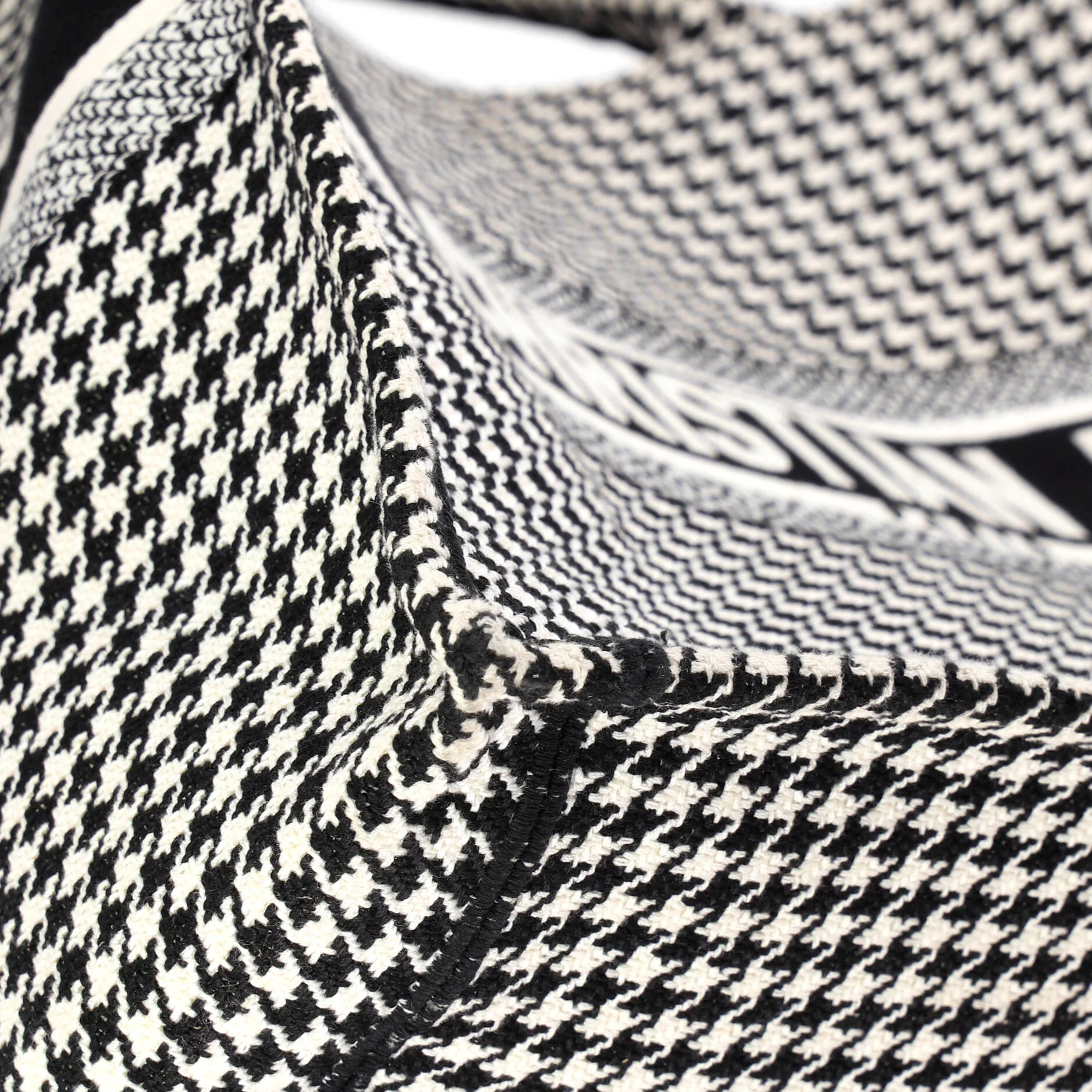 Book Tote Houndstooth Canvas Large - Image 7