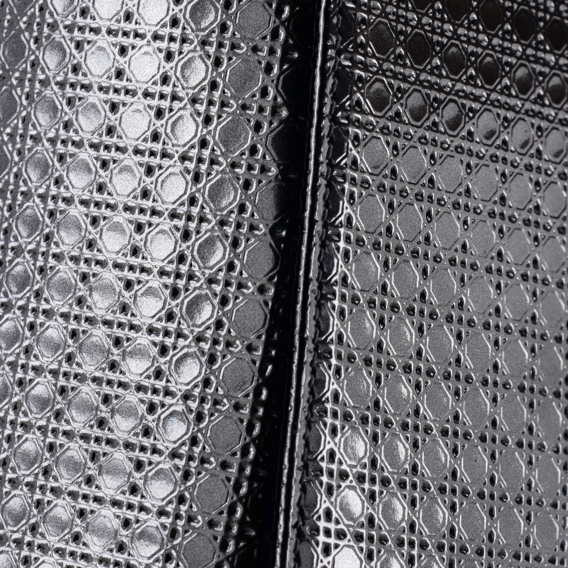 Lady Dior Bag Micro Cannage Metallic Calfskin Medium - Image 6