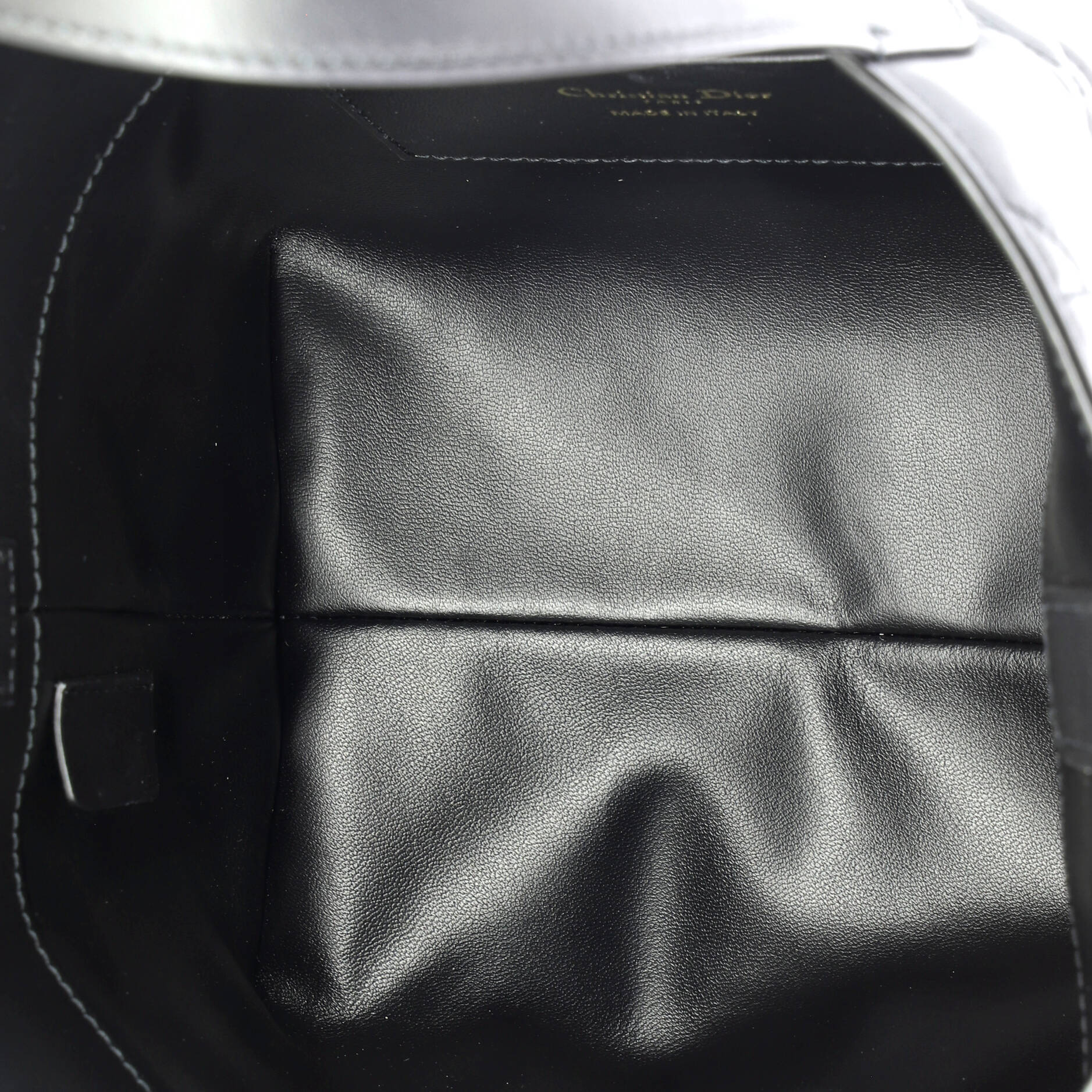 Toujours Vertical Tote Bag Macrocannage Quilt Calfskin Small - Image 5
