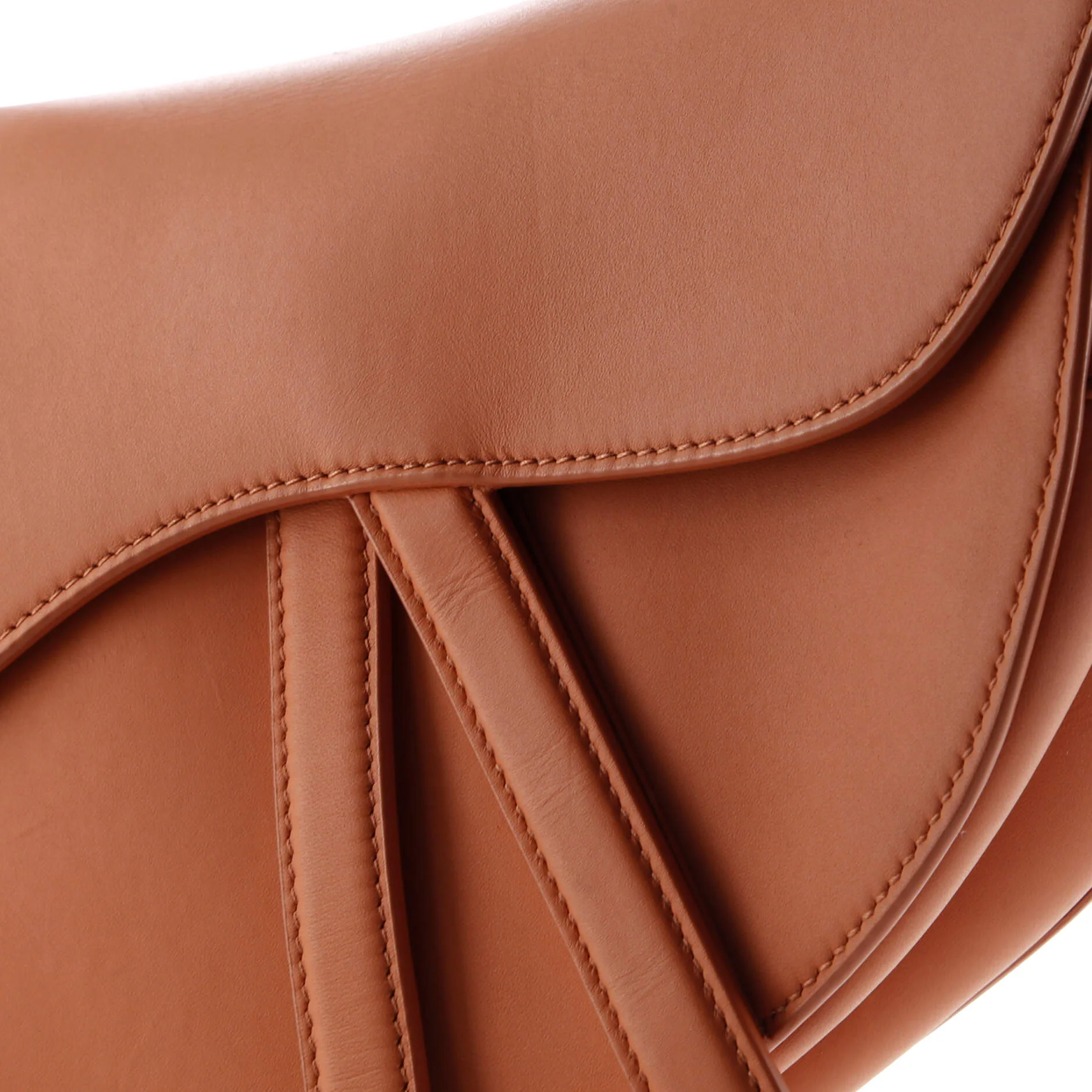 Ultra Matte Saddle Handbag Leather Medium - Image 6