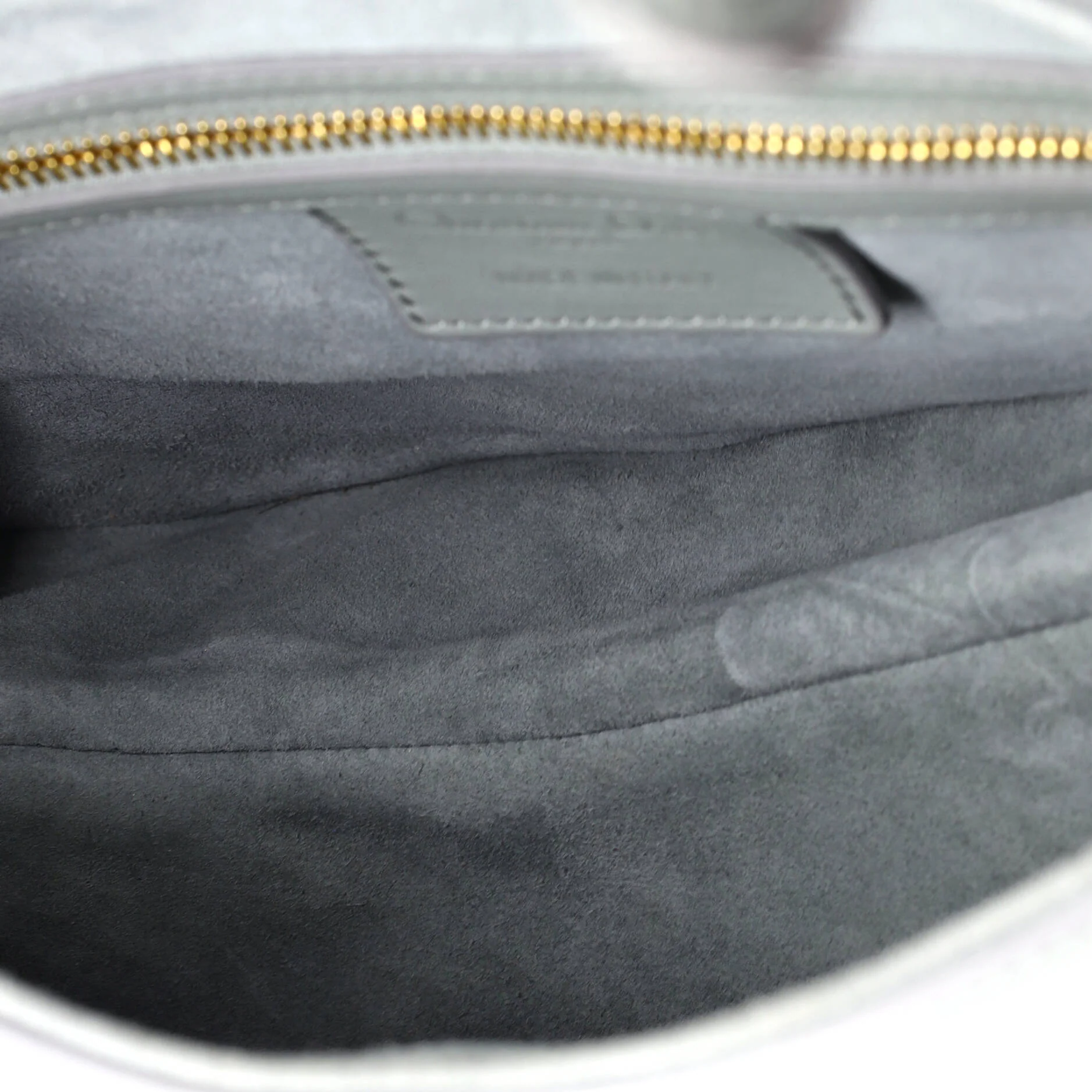 Ultra Matte Saddle Handbag Leather Medium - Image 5