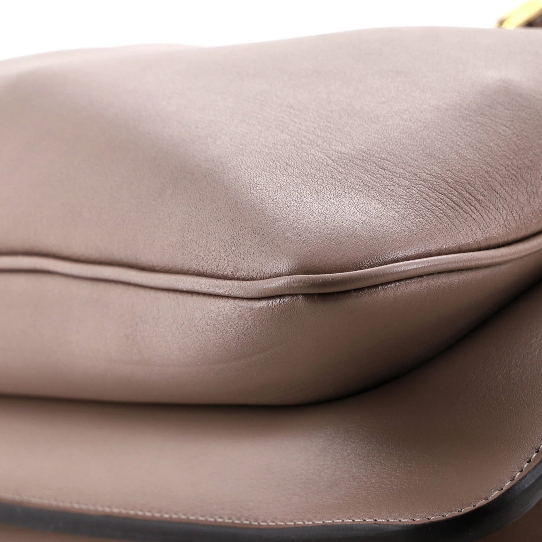 Soft Peekaboo ISeeU Bag Leather Medium - Image 7