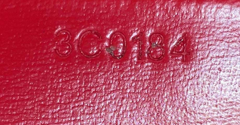 Antigona Bag Leather Medium - Image 8