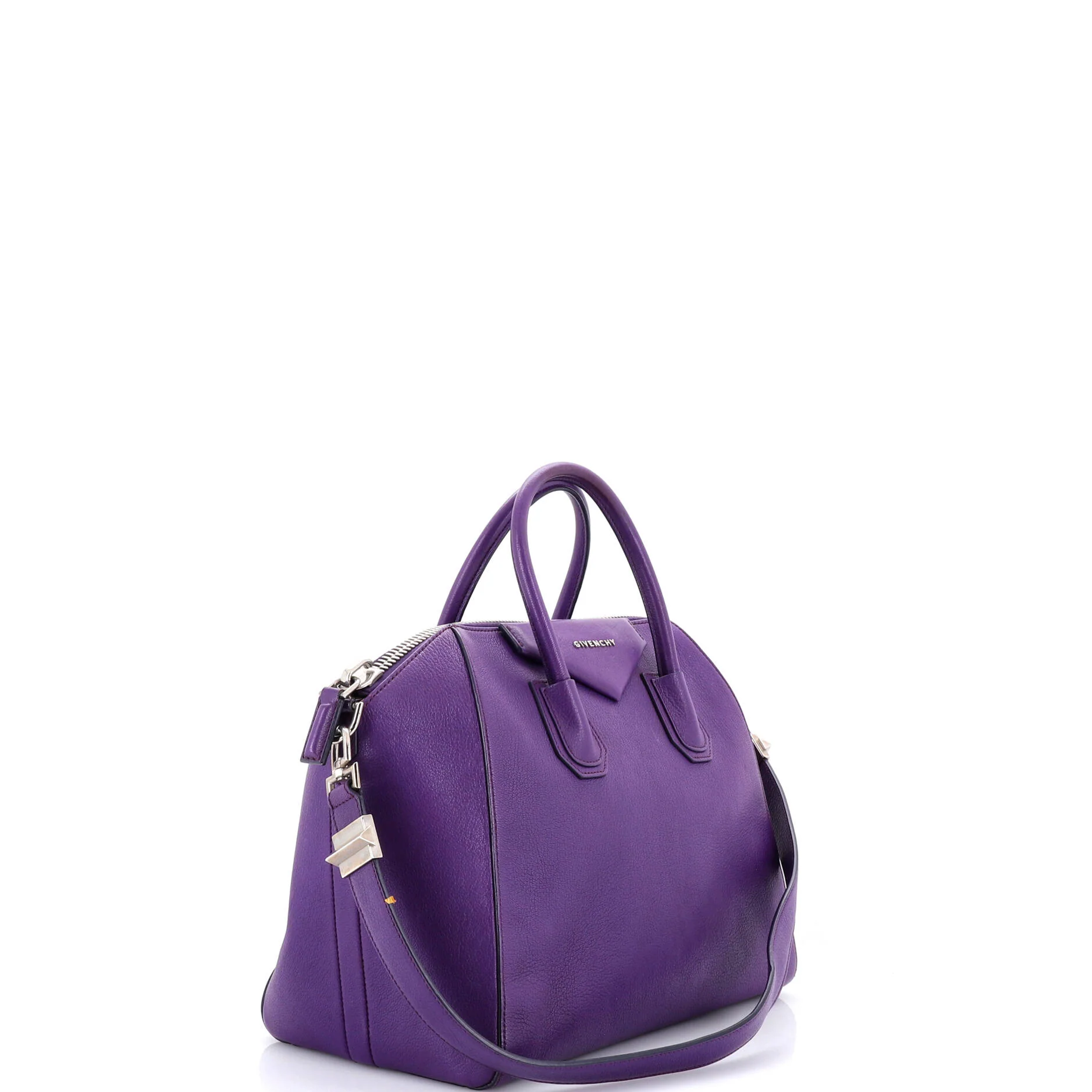 Antigona Bag Leather Medium - Image 2