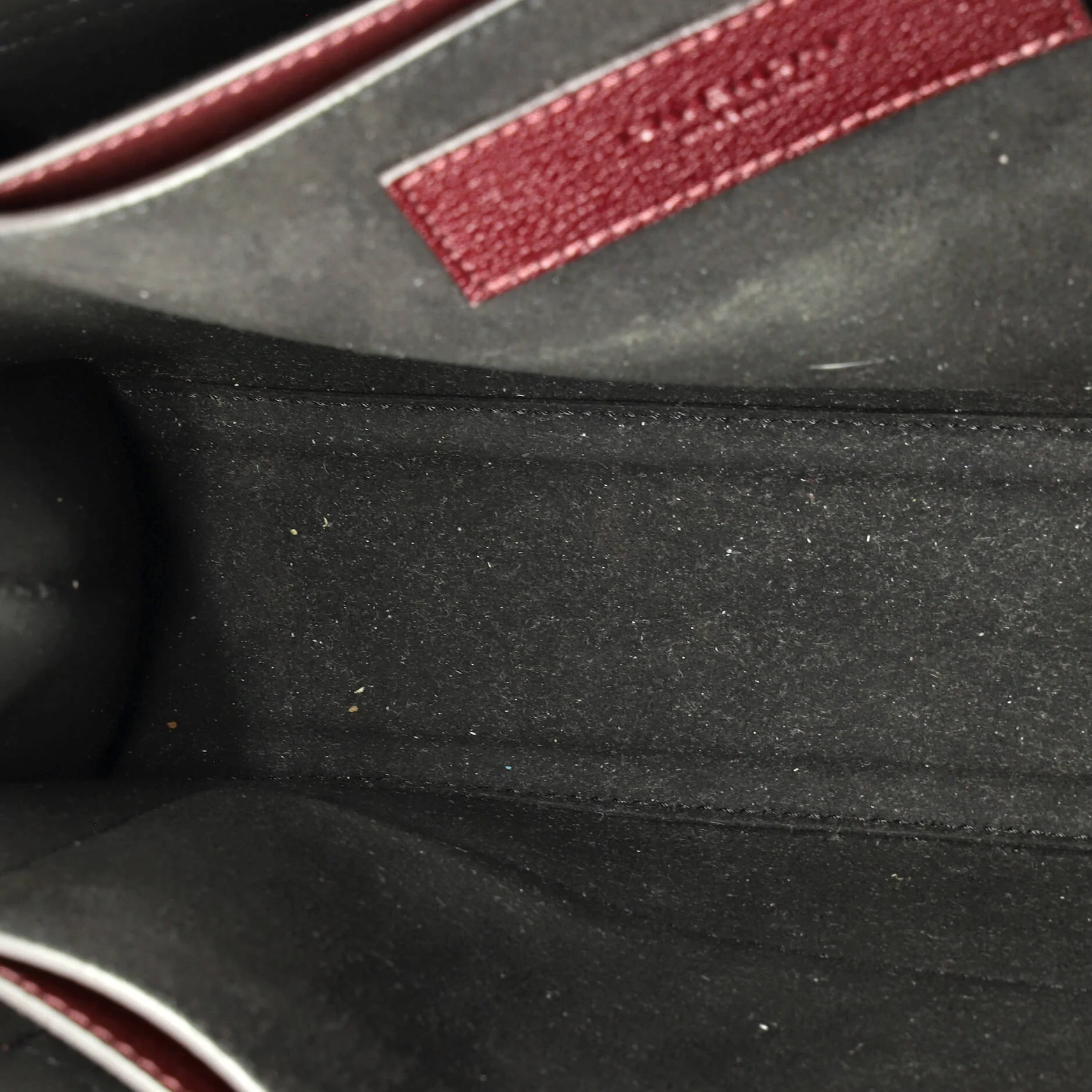 GV3 Flap Bag Leather Medium - Image 5