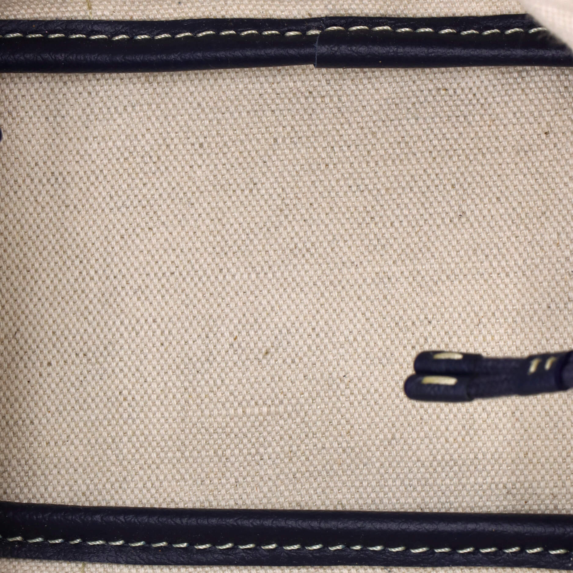 Beluga Bag Coated Canvas Mini - Image 5