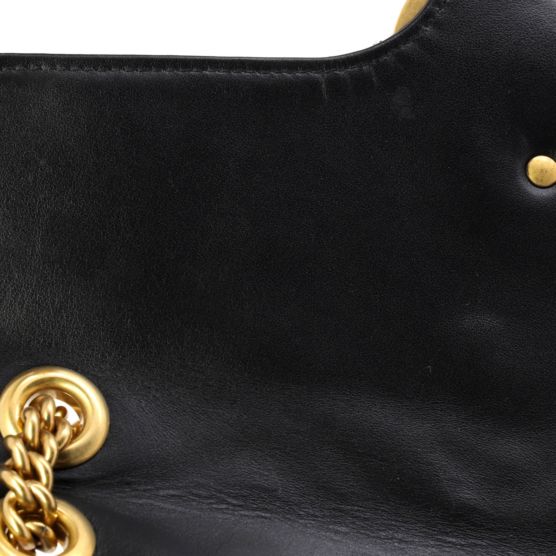 GG Marmont Flap Bag Matelasse Leather Medium - Image 6