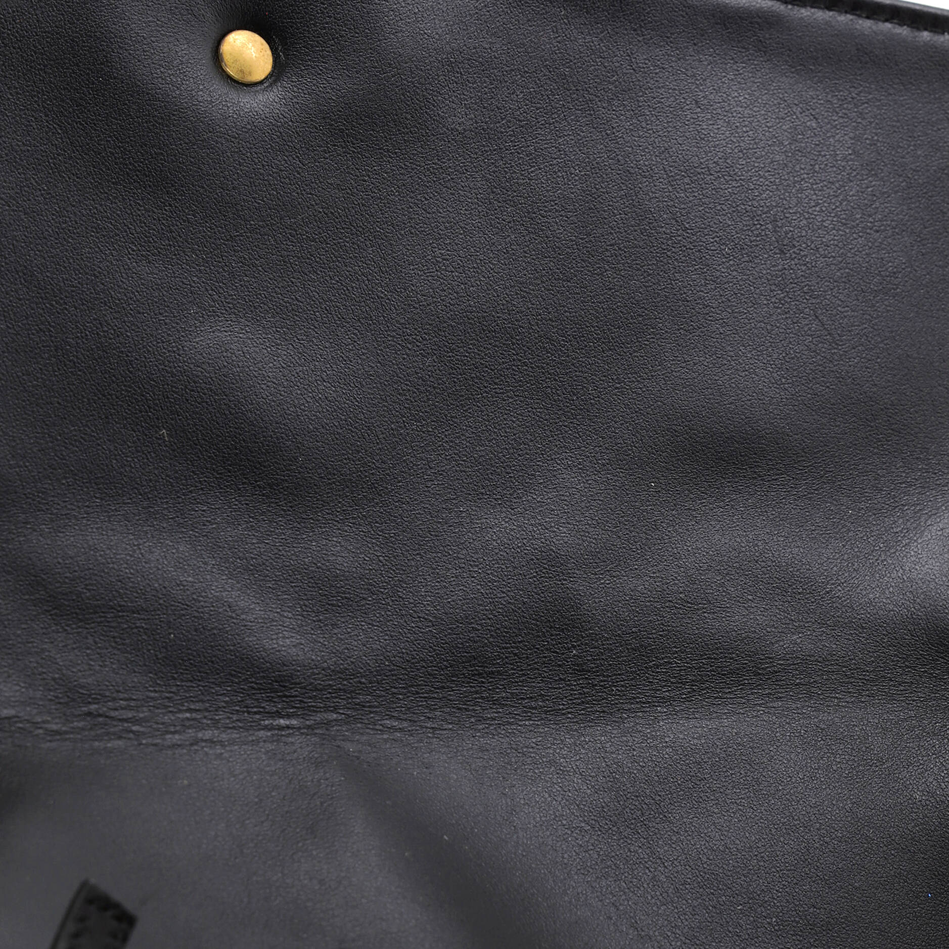 GG Marmont Flap Bag Matelasse Leather Medium - Image 7