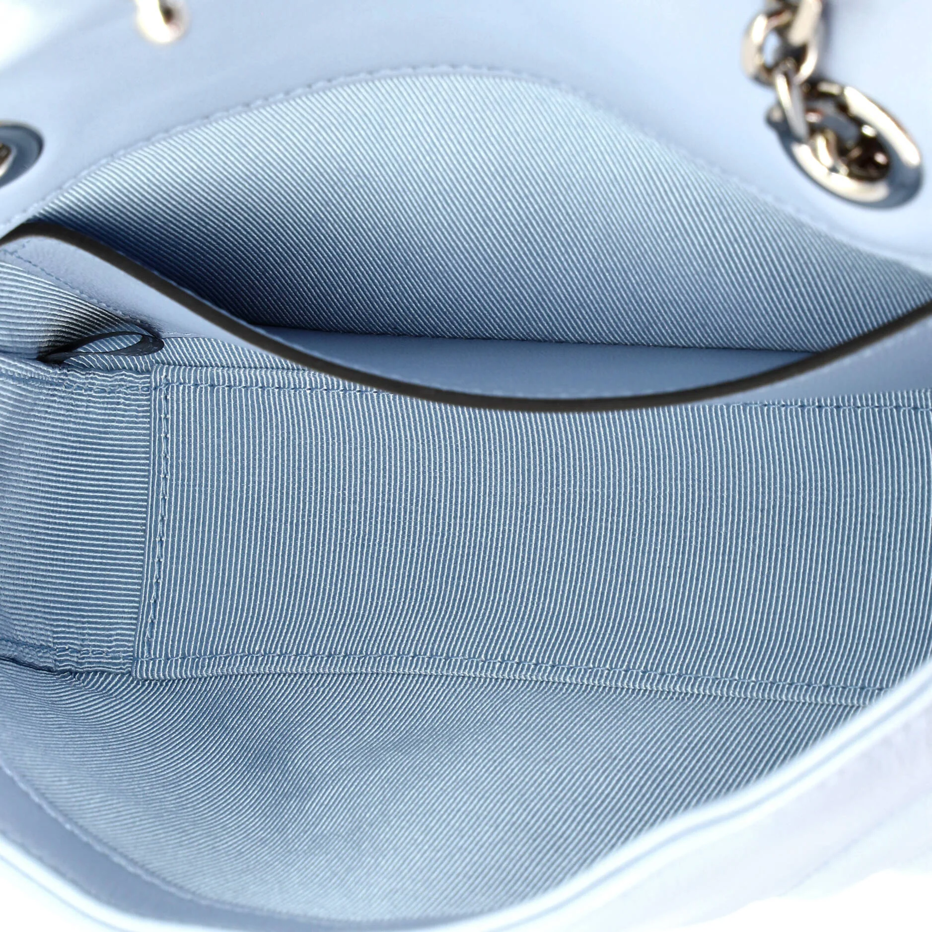 GG Marmont Flap Bag Matelasse Leather Mini - Image 5