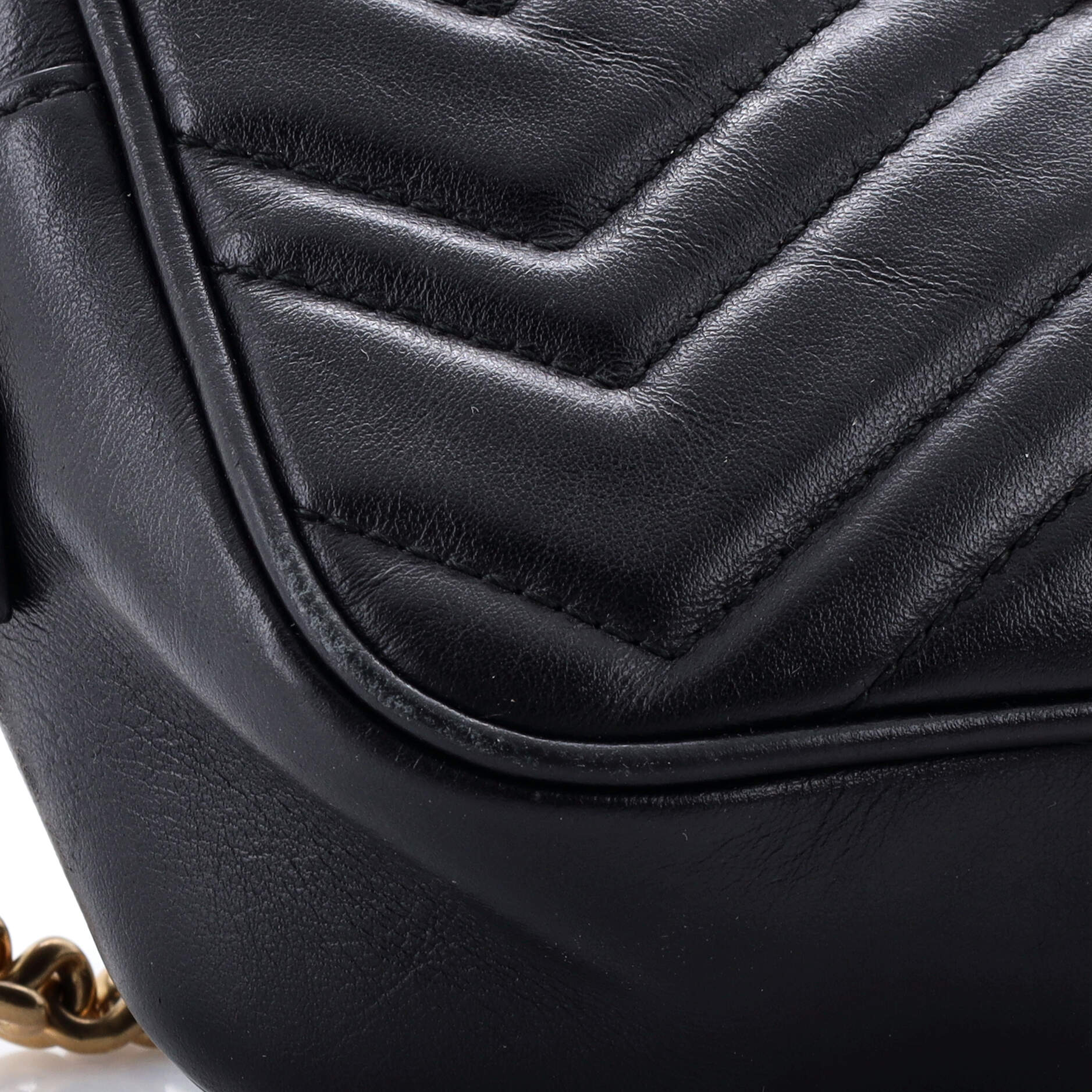 GG Marmont Shoulder Bag Matelasse Leather Mini - Image 6