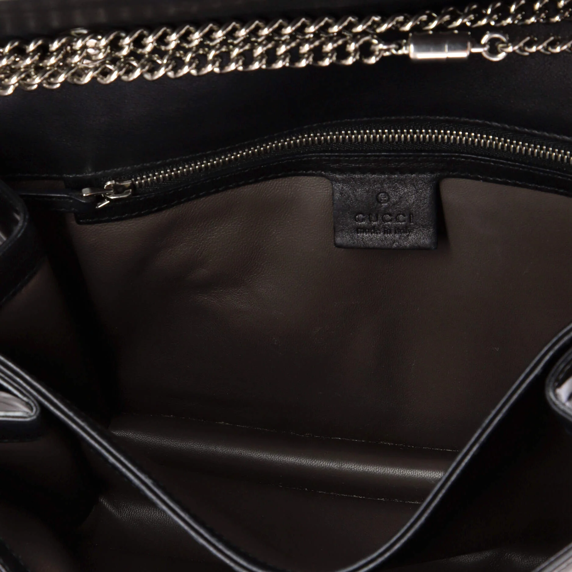 Interlocking Shoulder Bag Patent Medium - Image 5