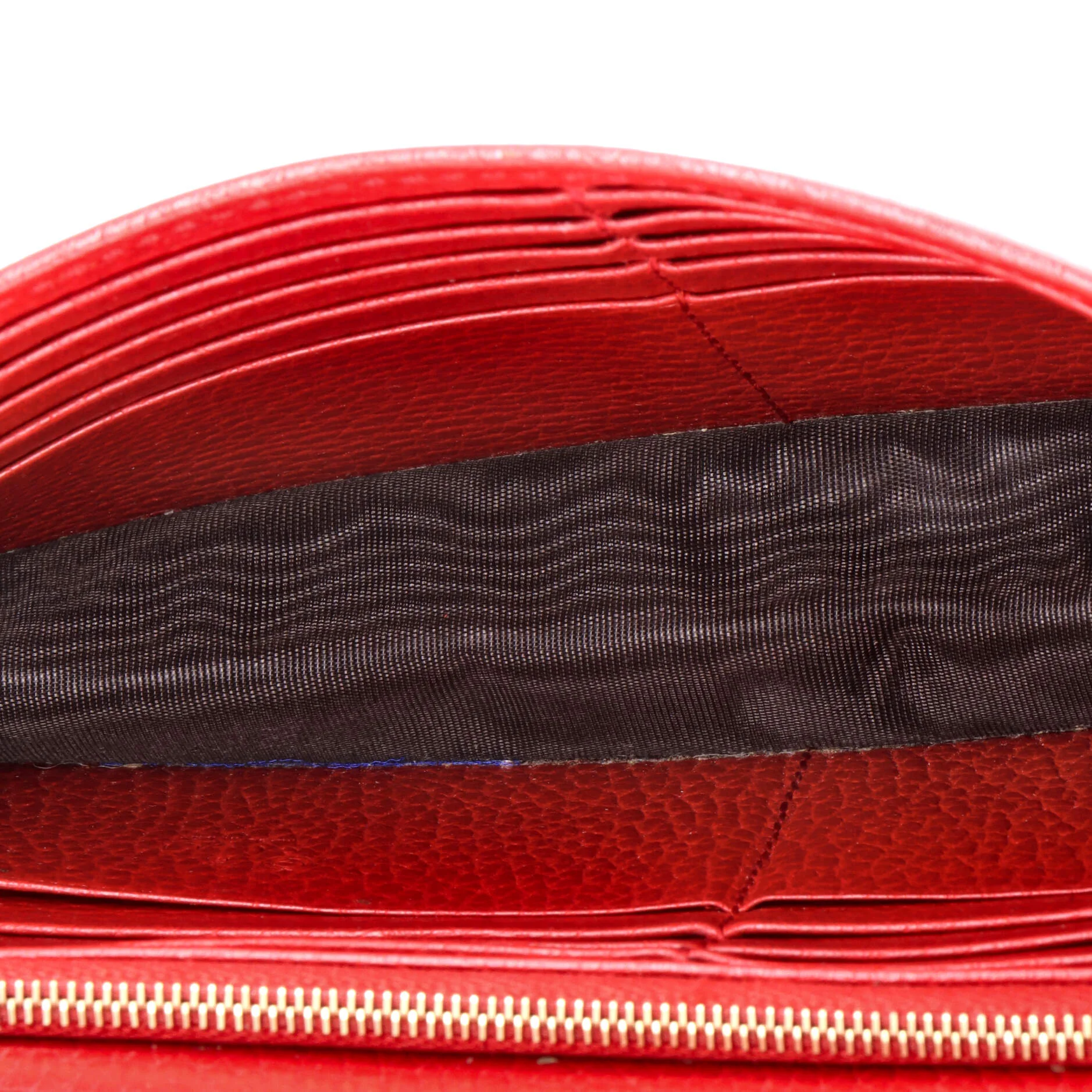 Interlocking Wallet on Chain Leather - Image 5