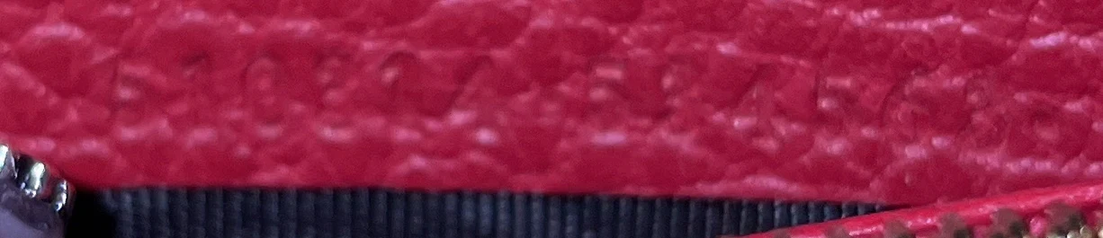 Interlocking Wallet on Chain Leather - Image 8