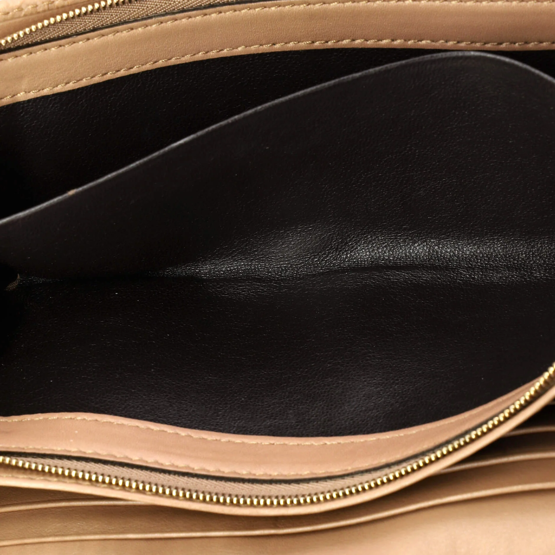 Signature Wallet on Chain Guccissima Leather - Image 5