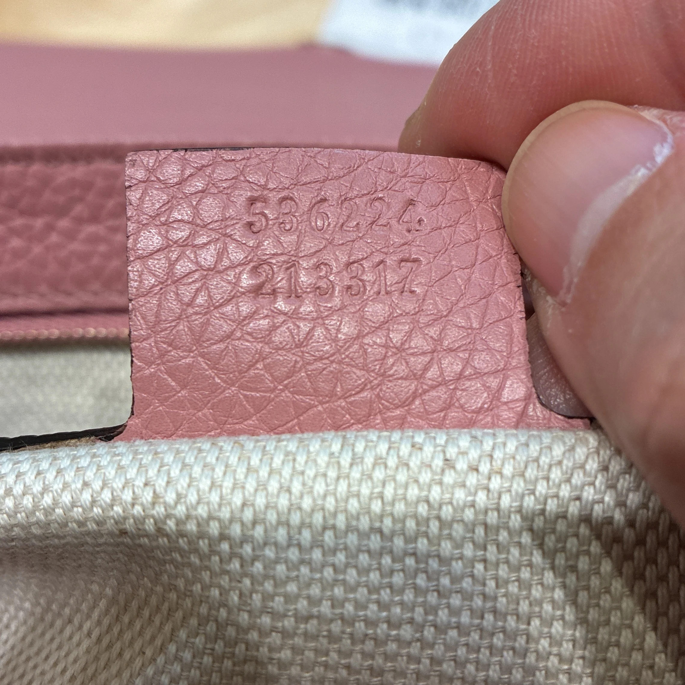 Soho Chain Crossbody Bag Leather Medium - Image 7