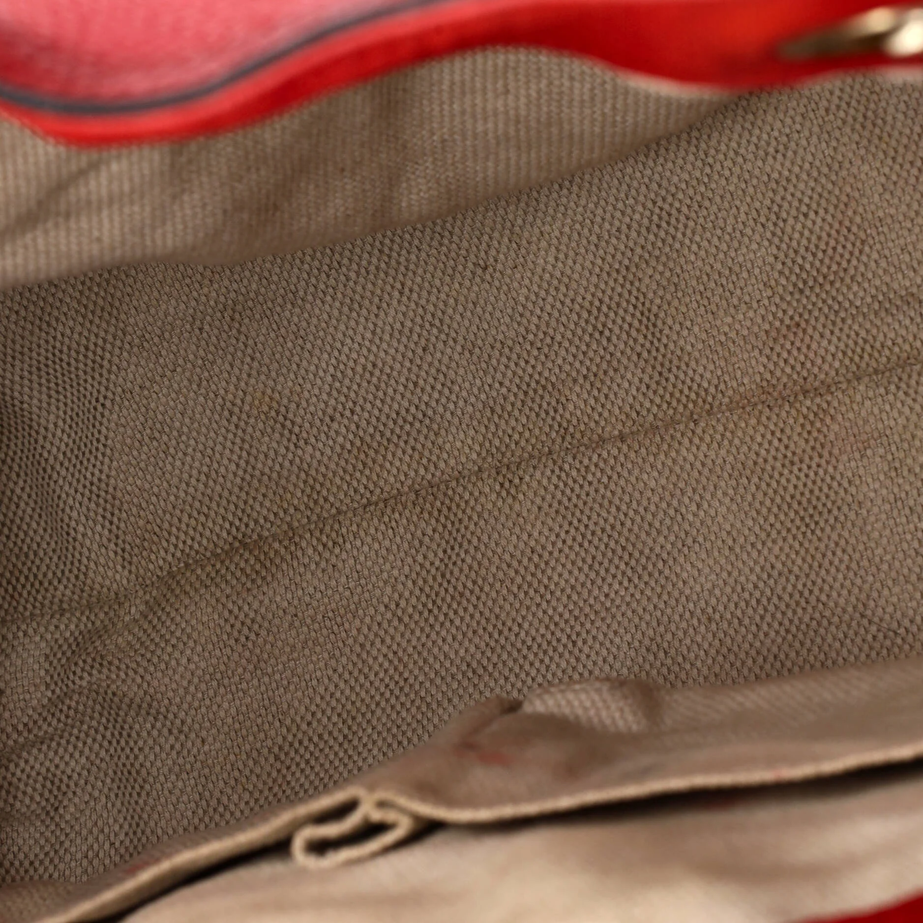 Soho Chain Strap Shoulder Bag Leather Medium - Image 5