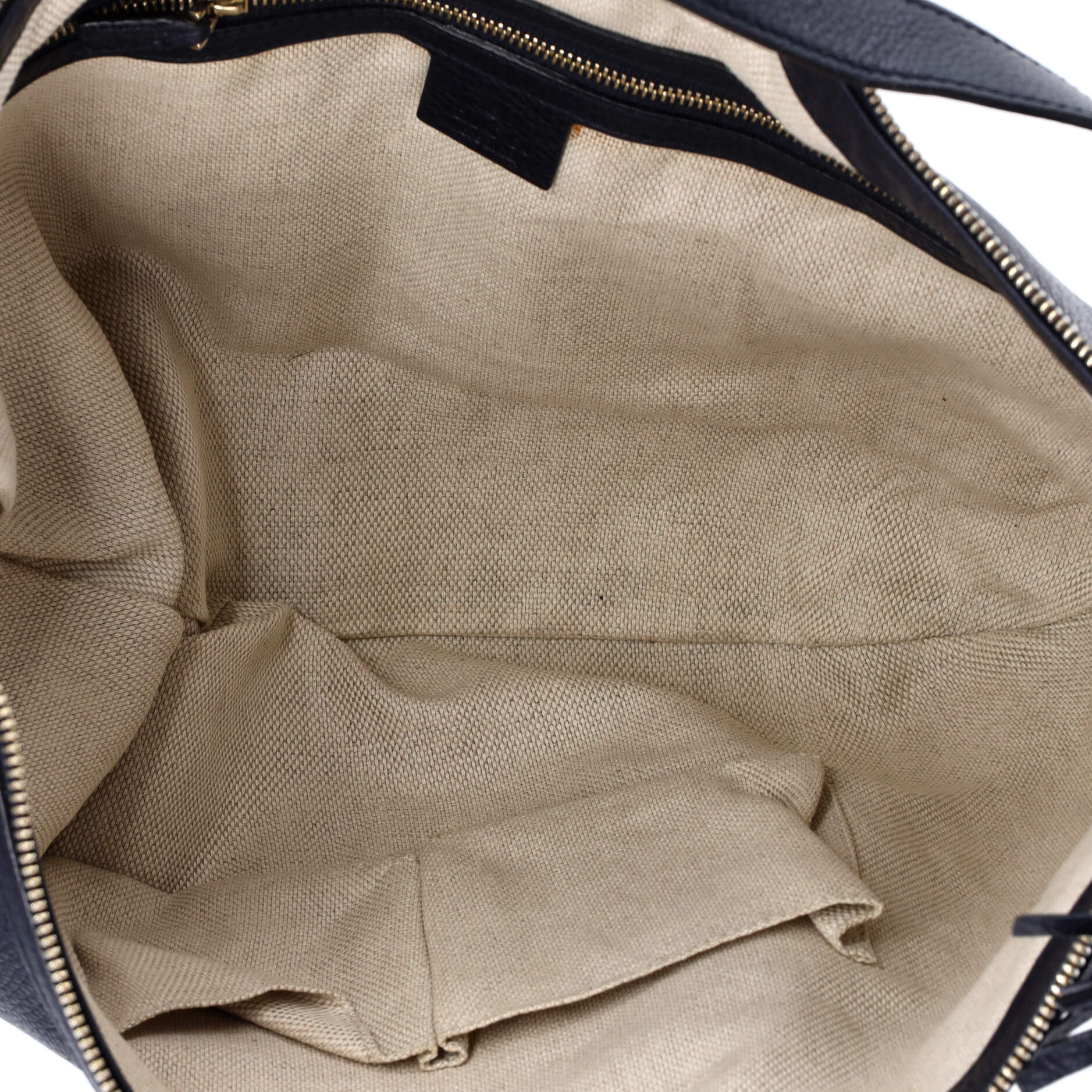 Soho Messenger Bag Leather Medium - Image 5