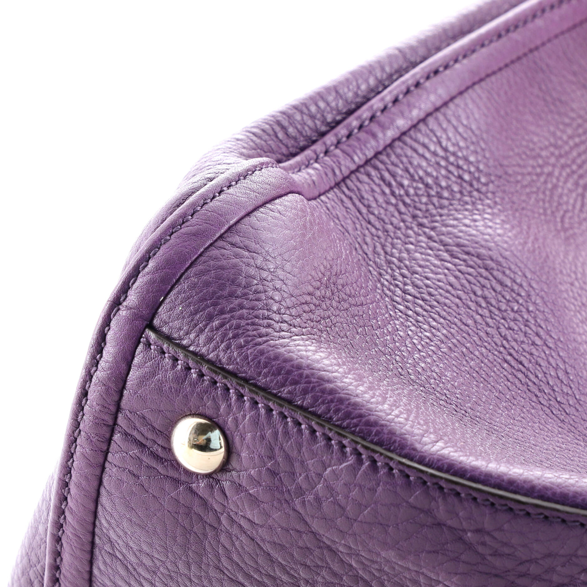 Soho Shoulder Bag Leather Medium - Image 7
