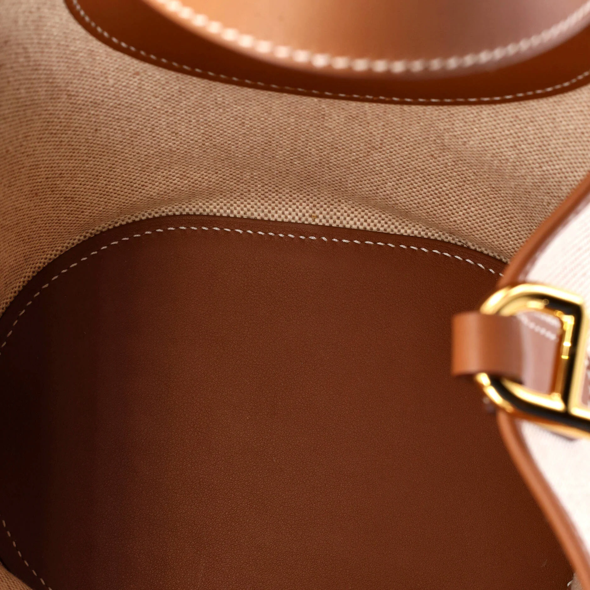 In-The-Loop Bag Canvas with Swift 18 - Image 5