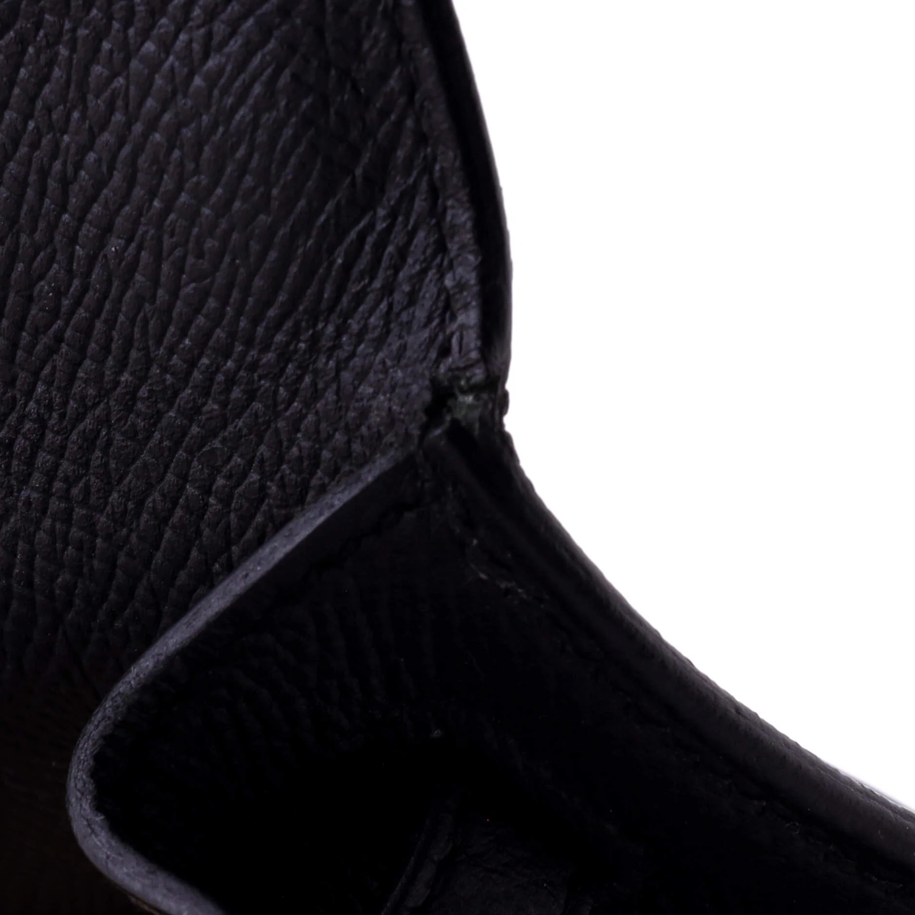 Kelly Handbag Noir Epsom with Gold Hardware 25 - Image 7