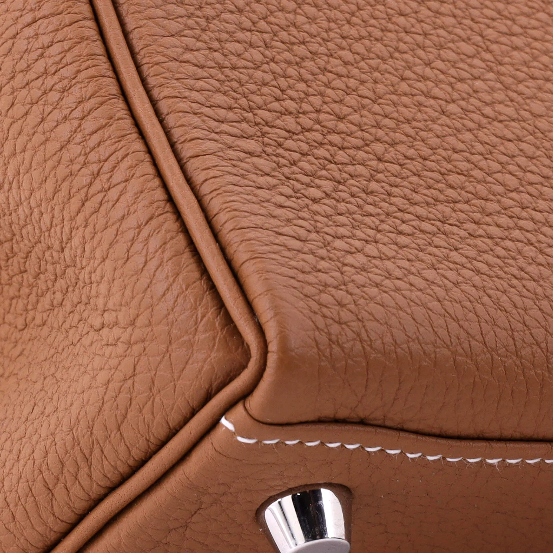 Kelly Handbag Gold Togo with Palladium Hardware 25 - Image 8