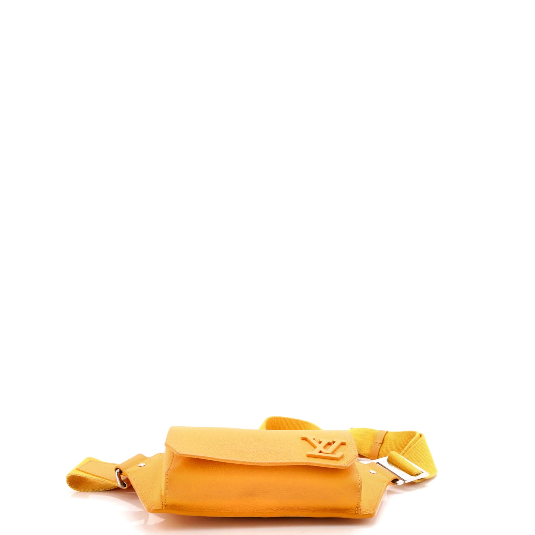 Aerogram Takeoff Sling Bag Leather - Image 4
