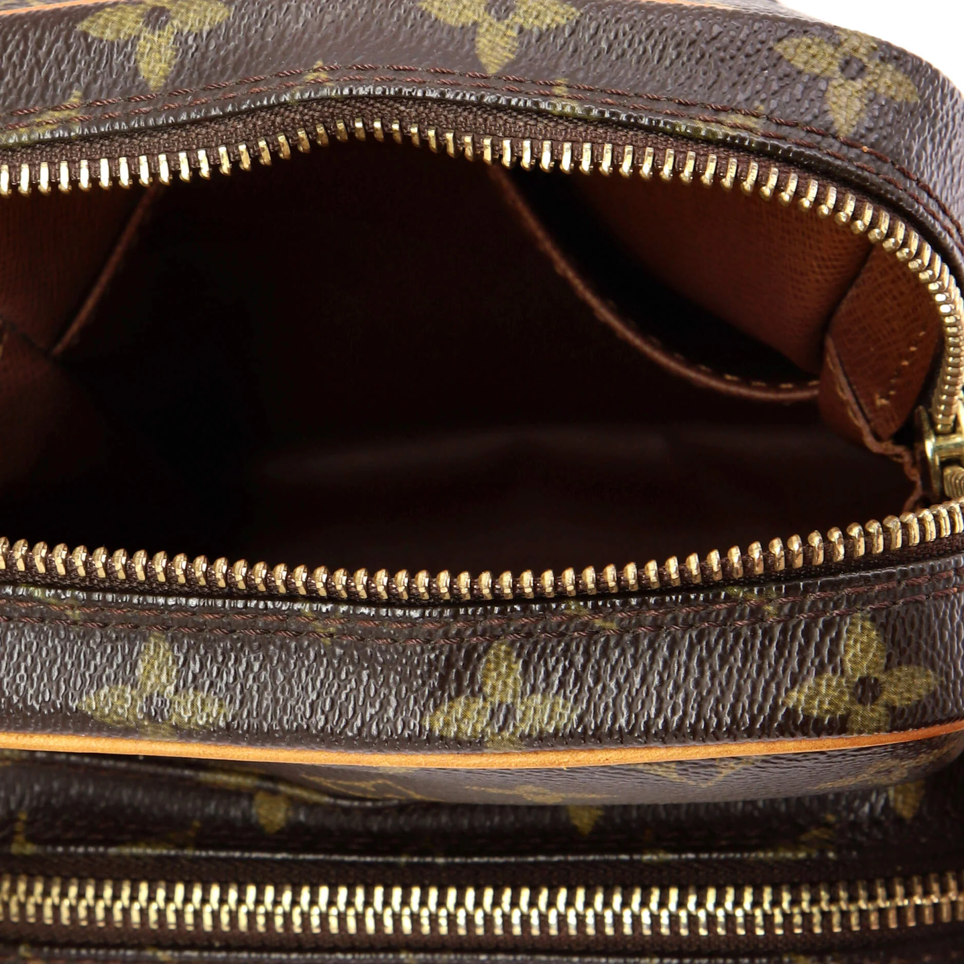 Amazone Bag Monogram Canvas - Image 5