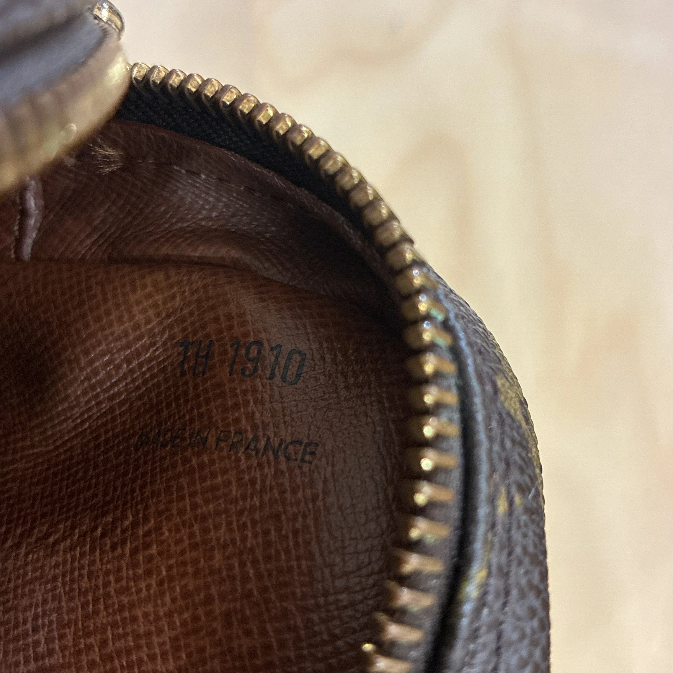 Amazone Bag Monogram Canvas MM - Image 8