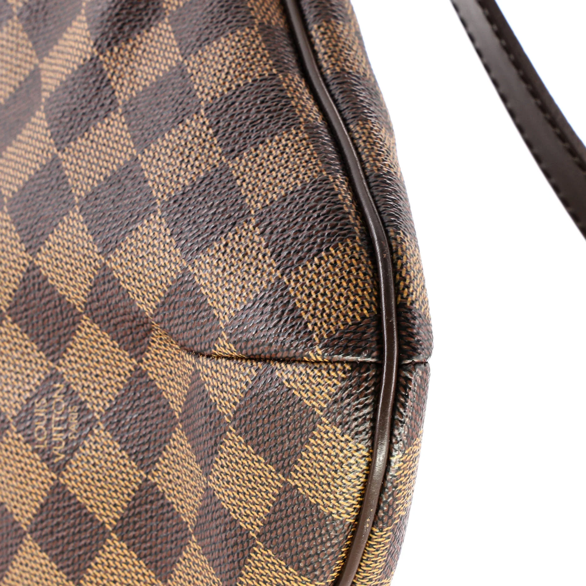 Bloomsbury Handbag Damier PM - Image 7
