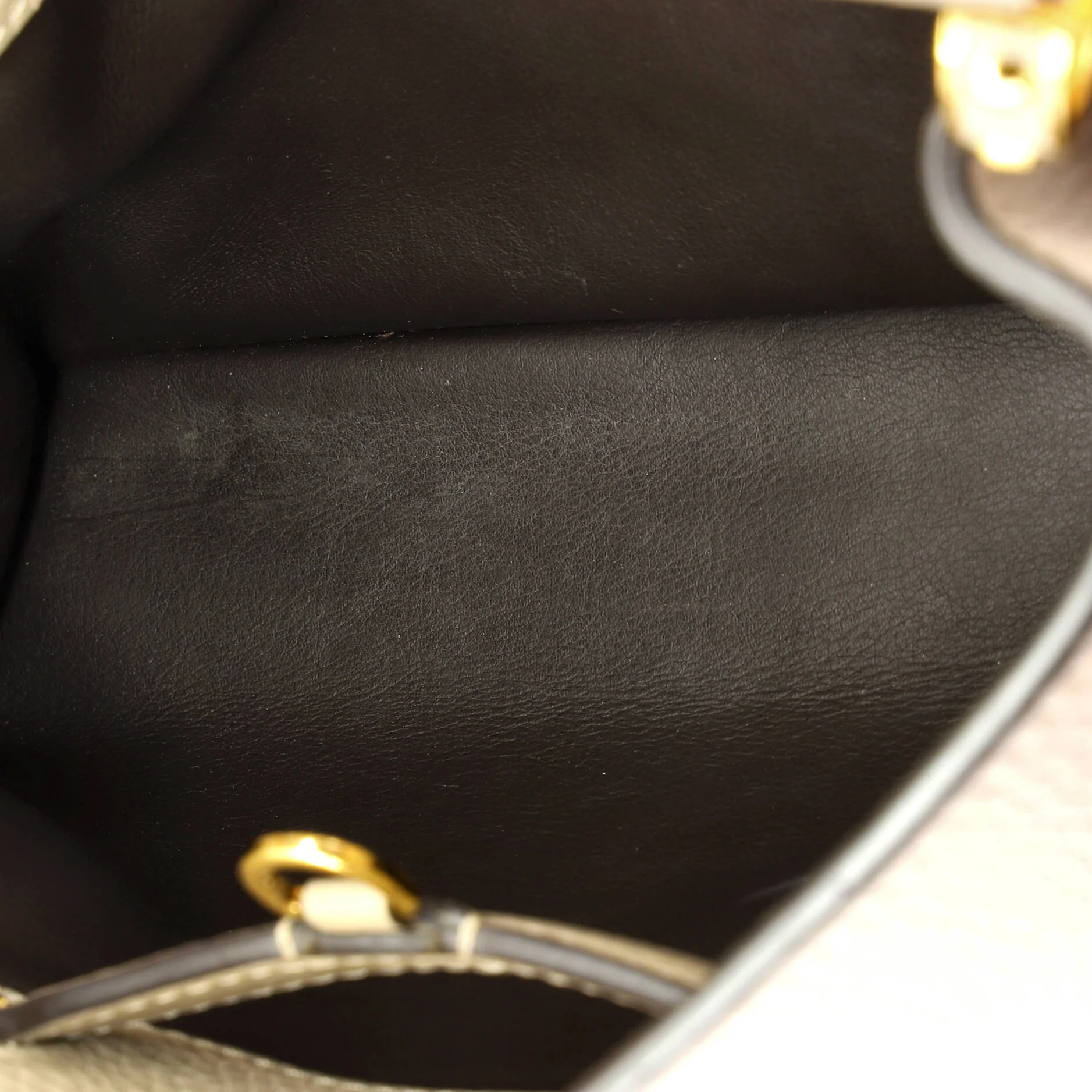 Capucines Bag Leather PM - Image 5