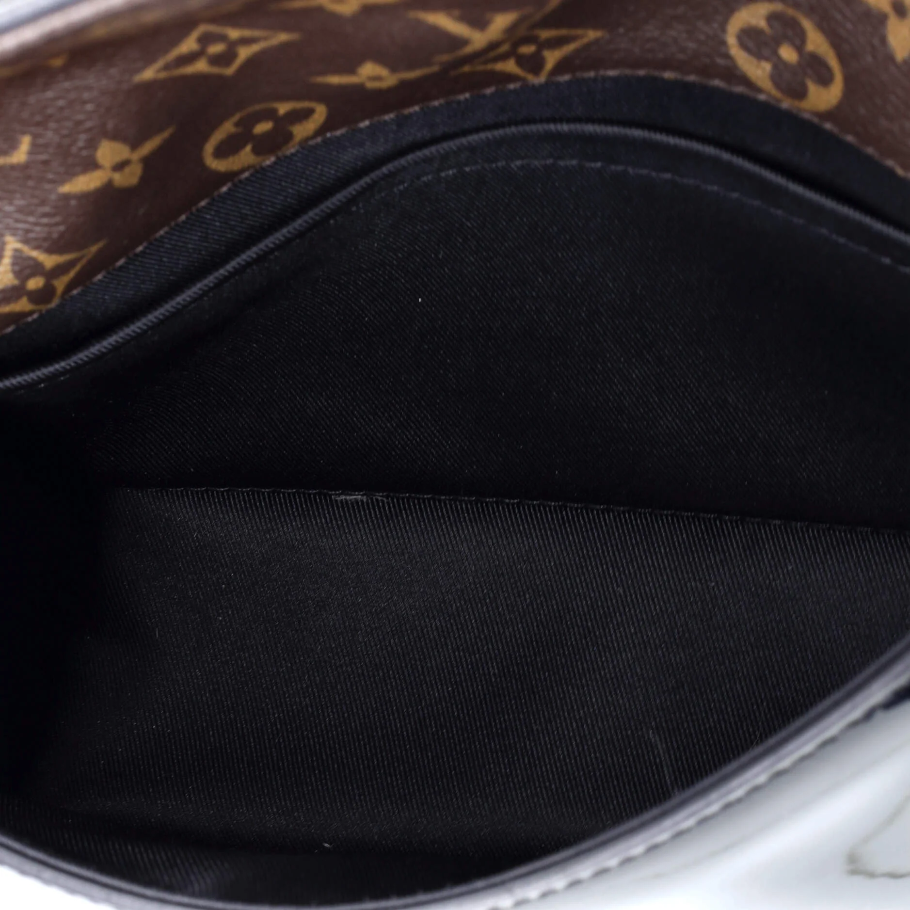 Cherrywood Handbag Vernis with Monogram Canvas BB - Image 5