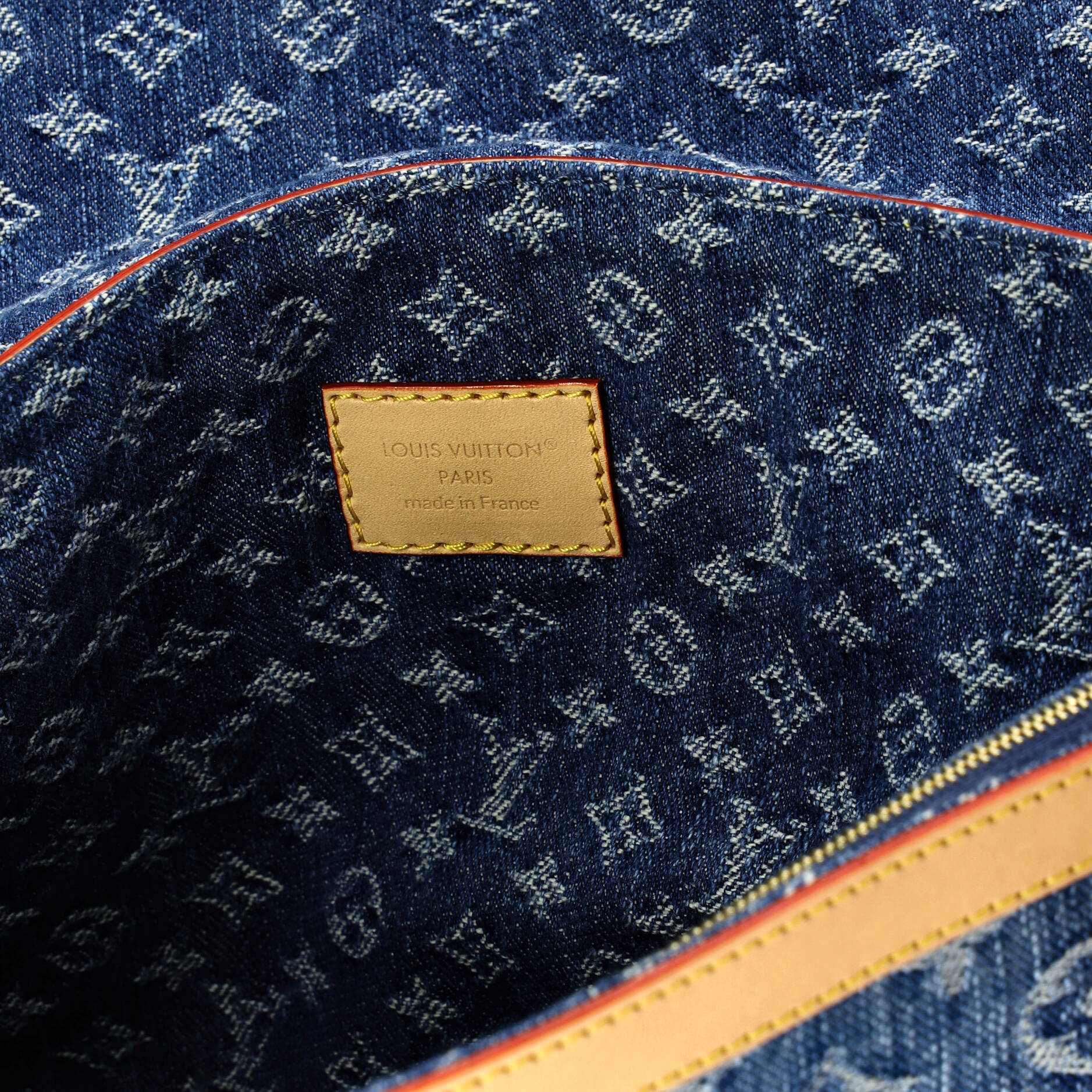 Dauphine Soft Shoulder Bag Monogram Denim GM - Image 6