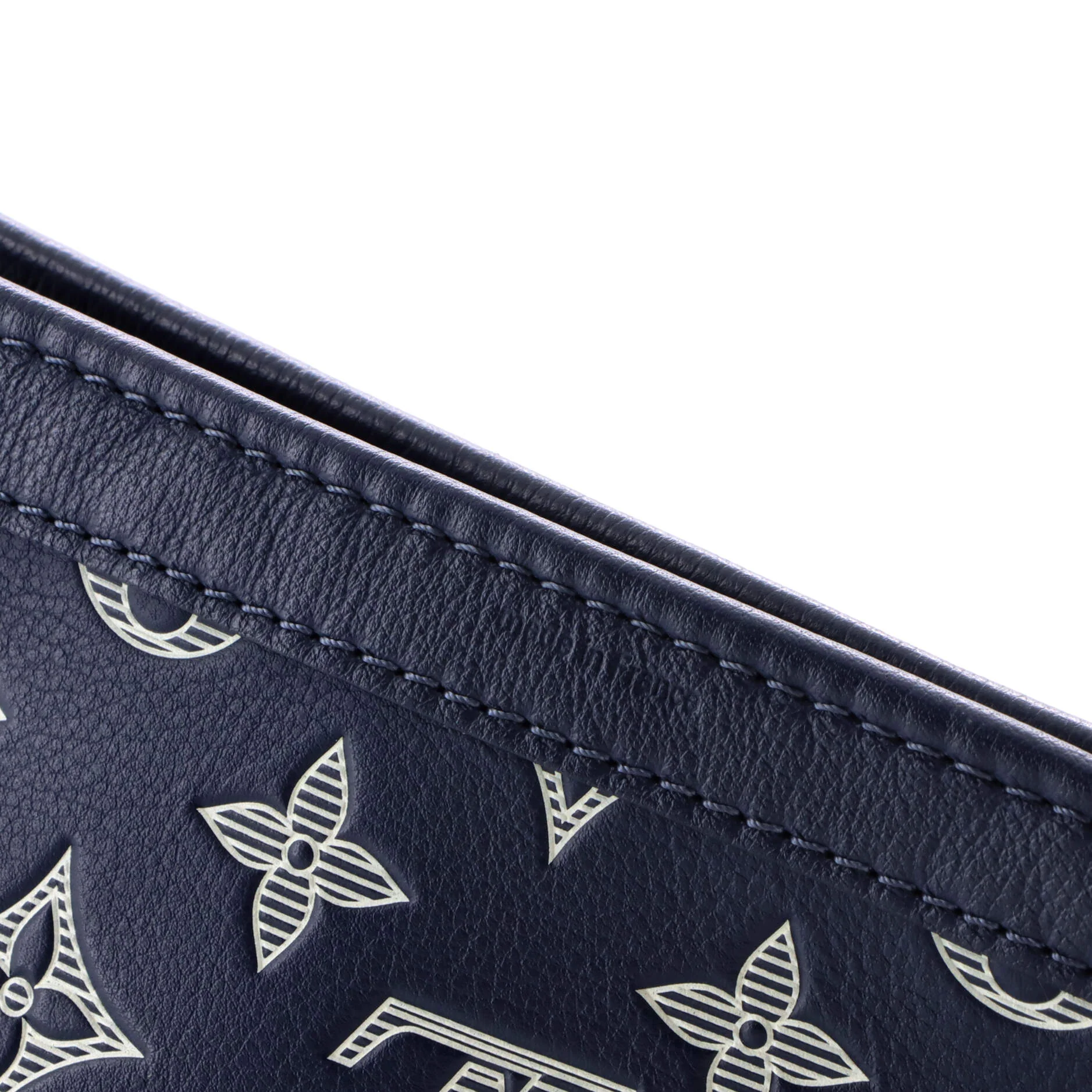 Gaston Wearable Wallet Monogram Shadow Leather - Image 7