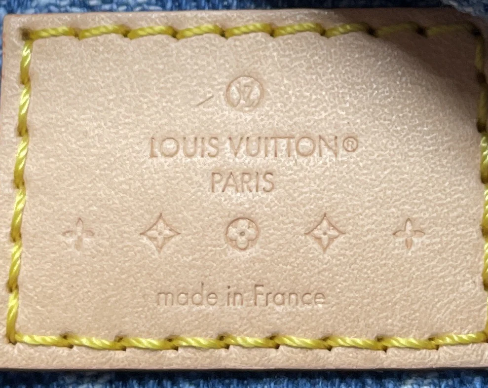 Hills Pochette LV Remix Monogram Denim - Image 8