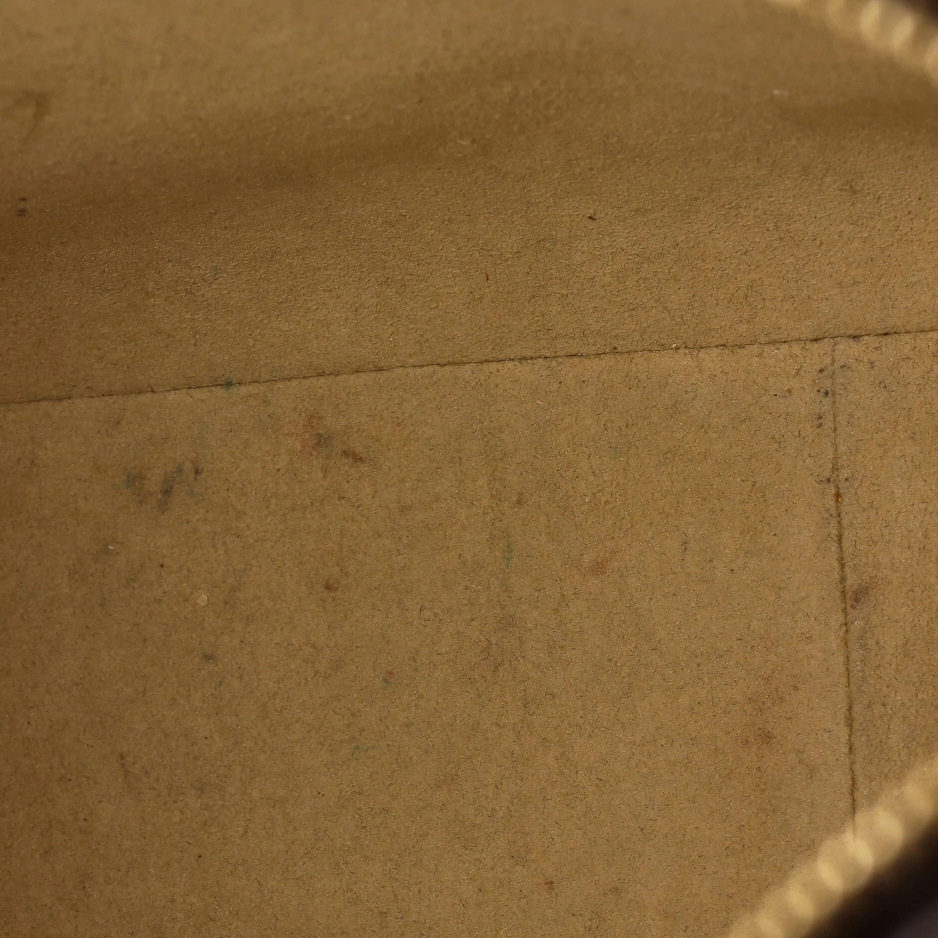 Looping Handbag Damier GM - Image 5