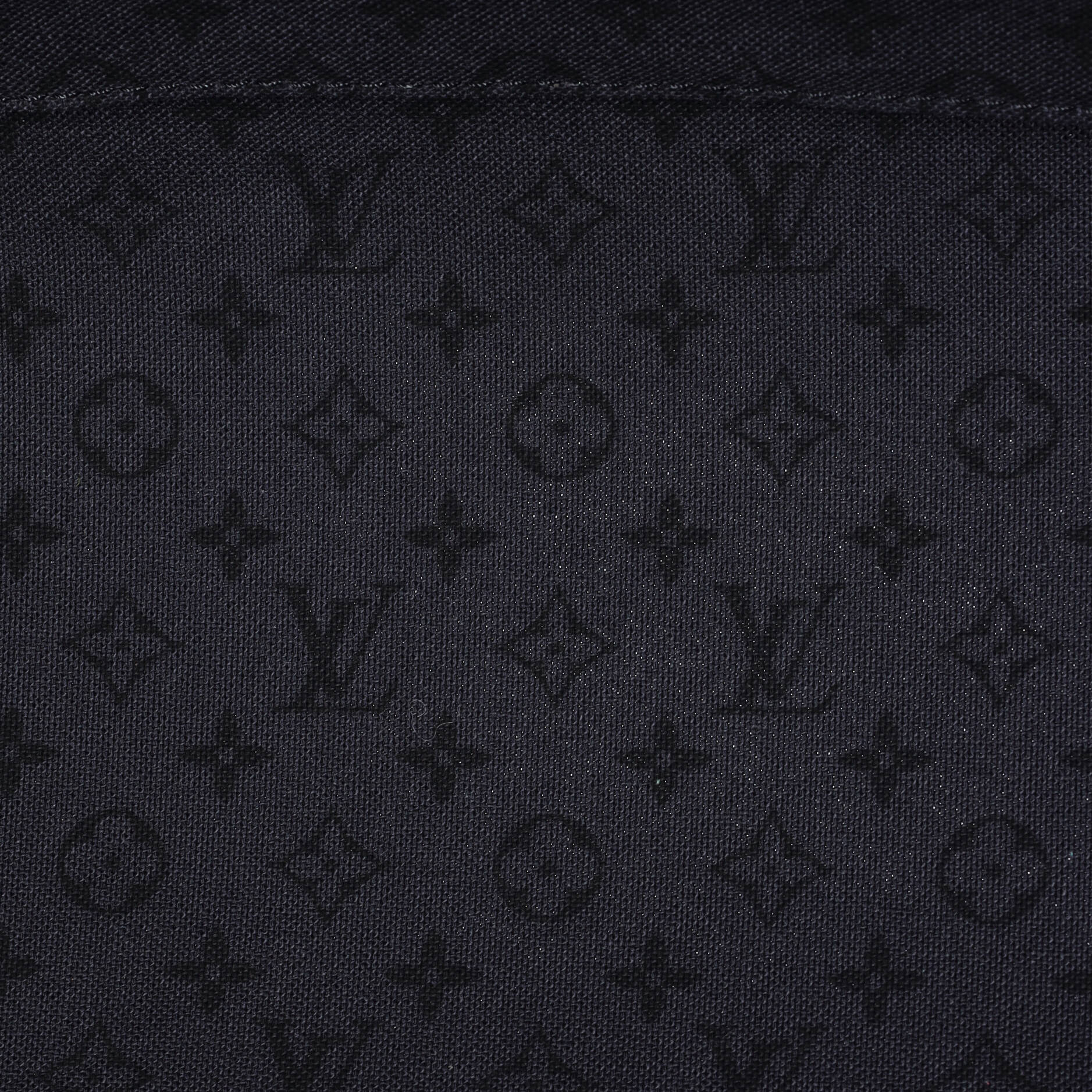 Neverfull NM Tote Limited Edition Crafty Monogram Giant MM - Image 5